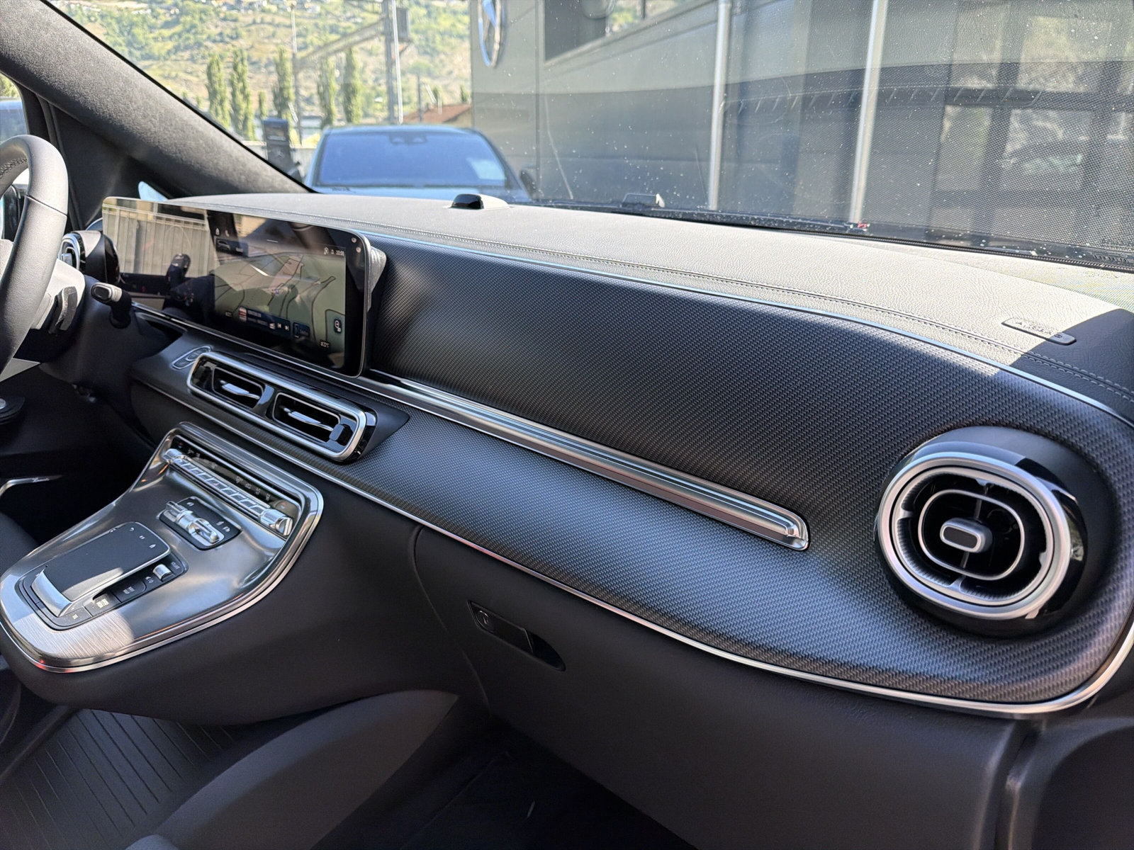 MERCEDES-BENZ V 300 d lang 4Matic Swiss Edition 9G-Tronic-image-22