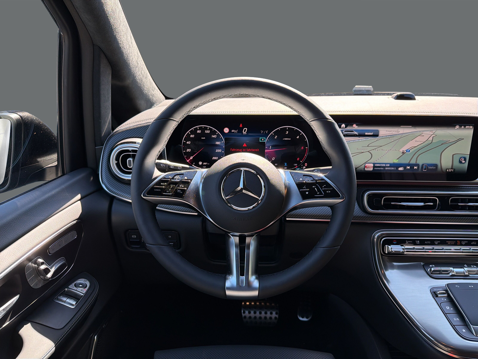 MERCEDES-BENZ V 300 d lang 4Matic Swiss Edition 9G-Tronic-image-9