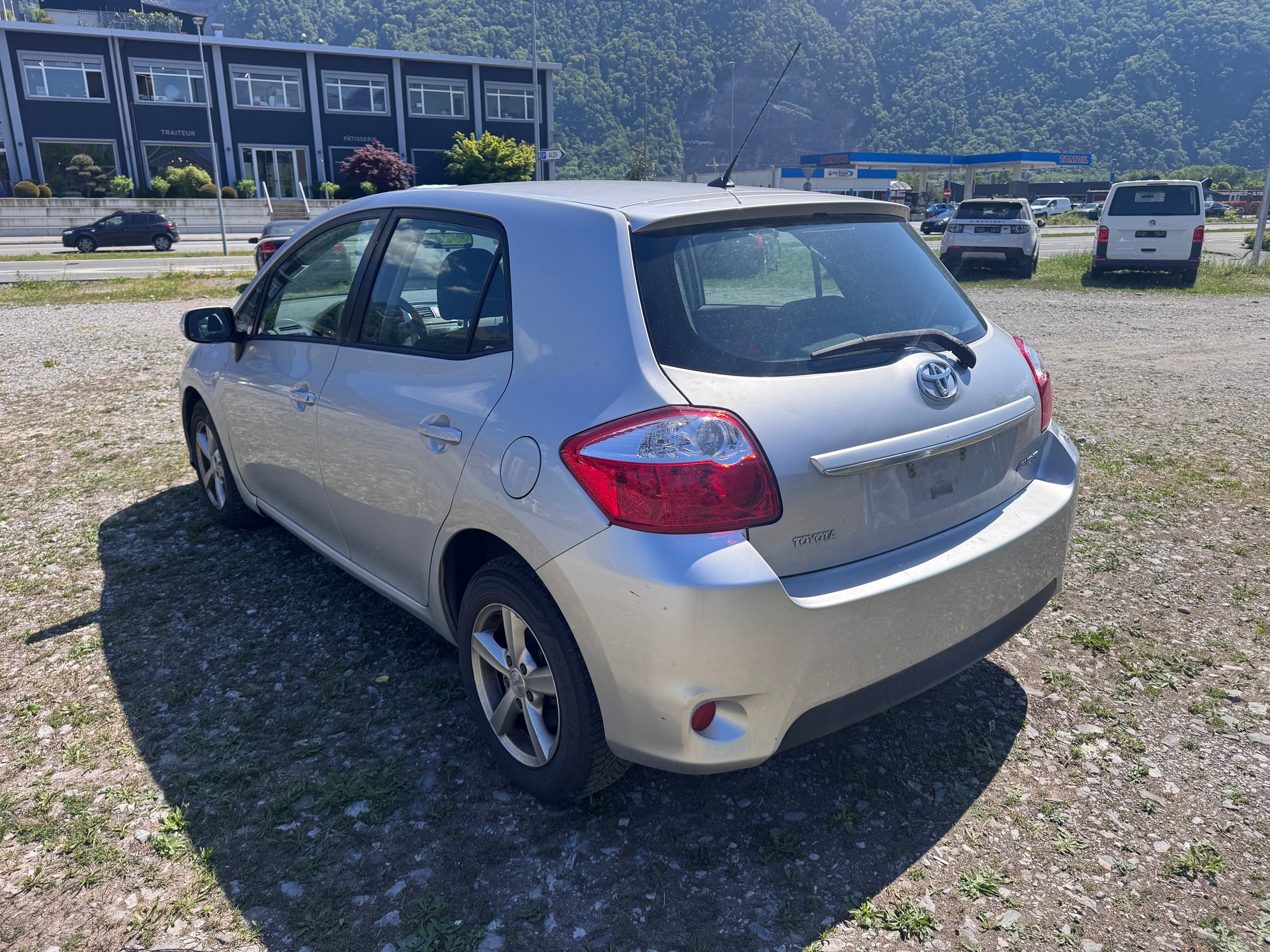 TOYOTA Auris 1.6 Linea Luna-image-6