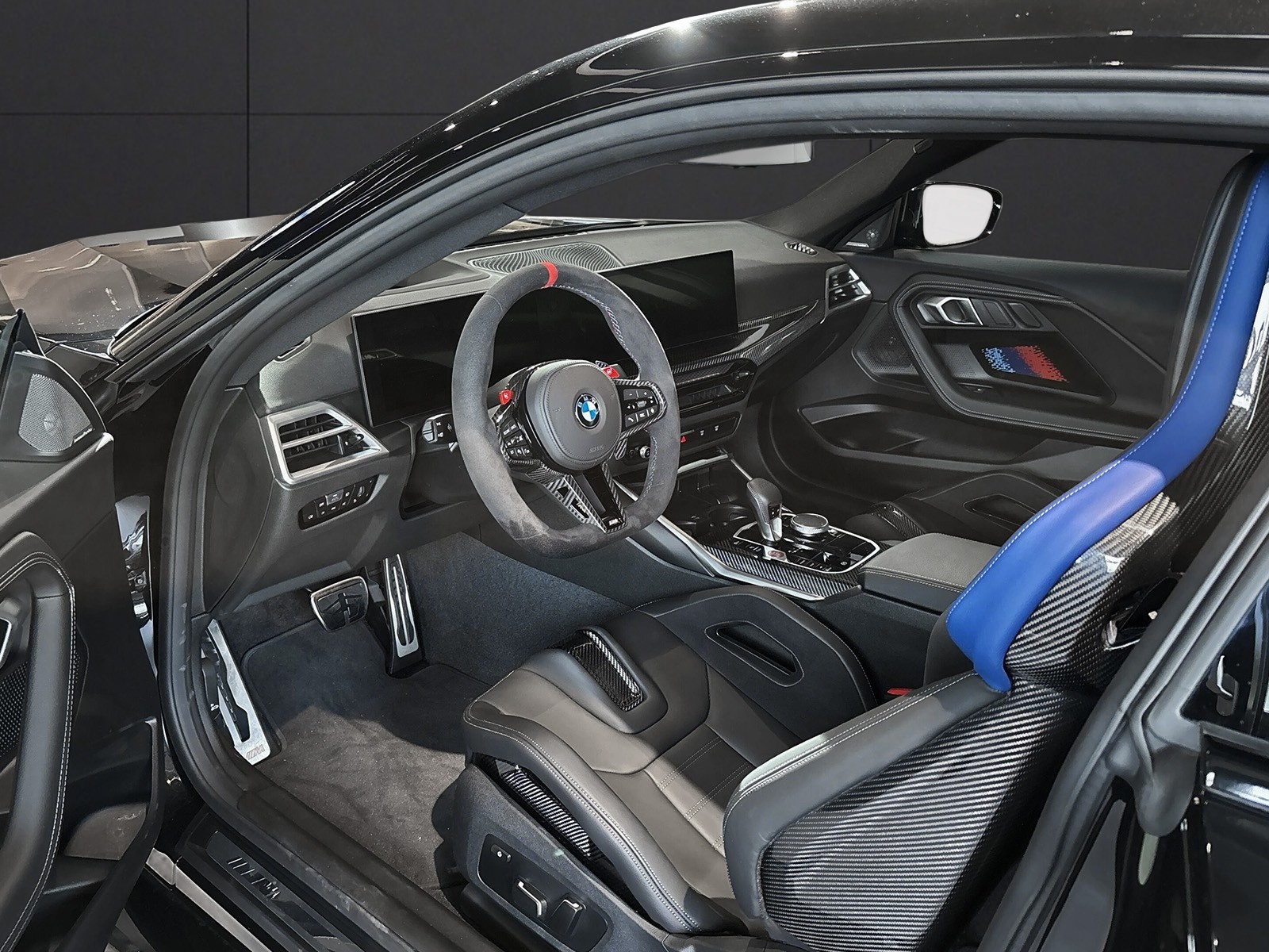 BMW M2 Steptronic-image-4