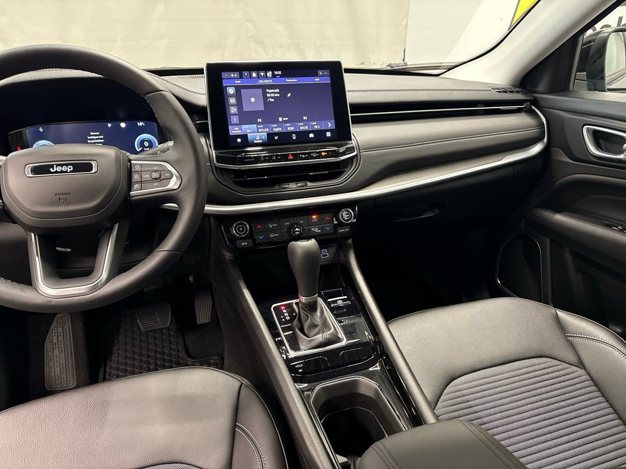 JEEP Compass 4x2 1.5 T MHEV Altitude-image-6