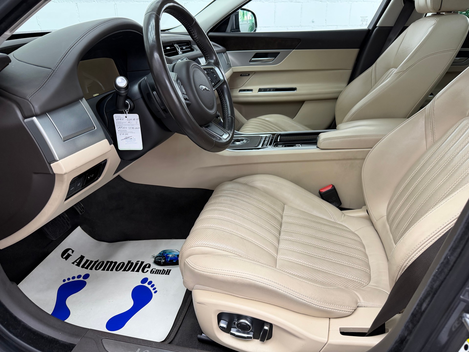 JAGUAR XF Sportbrake 25d R-Sport AWD Automatic⭐️-image-7