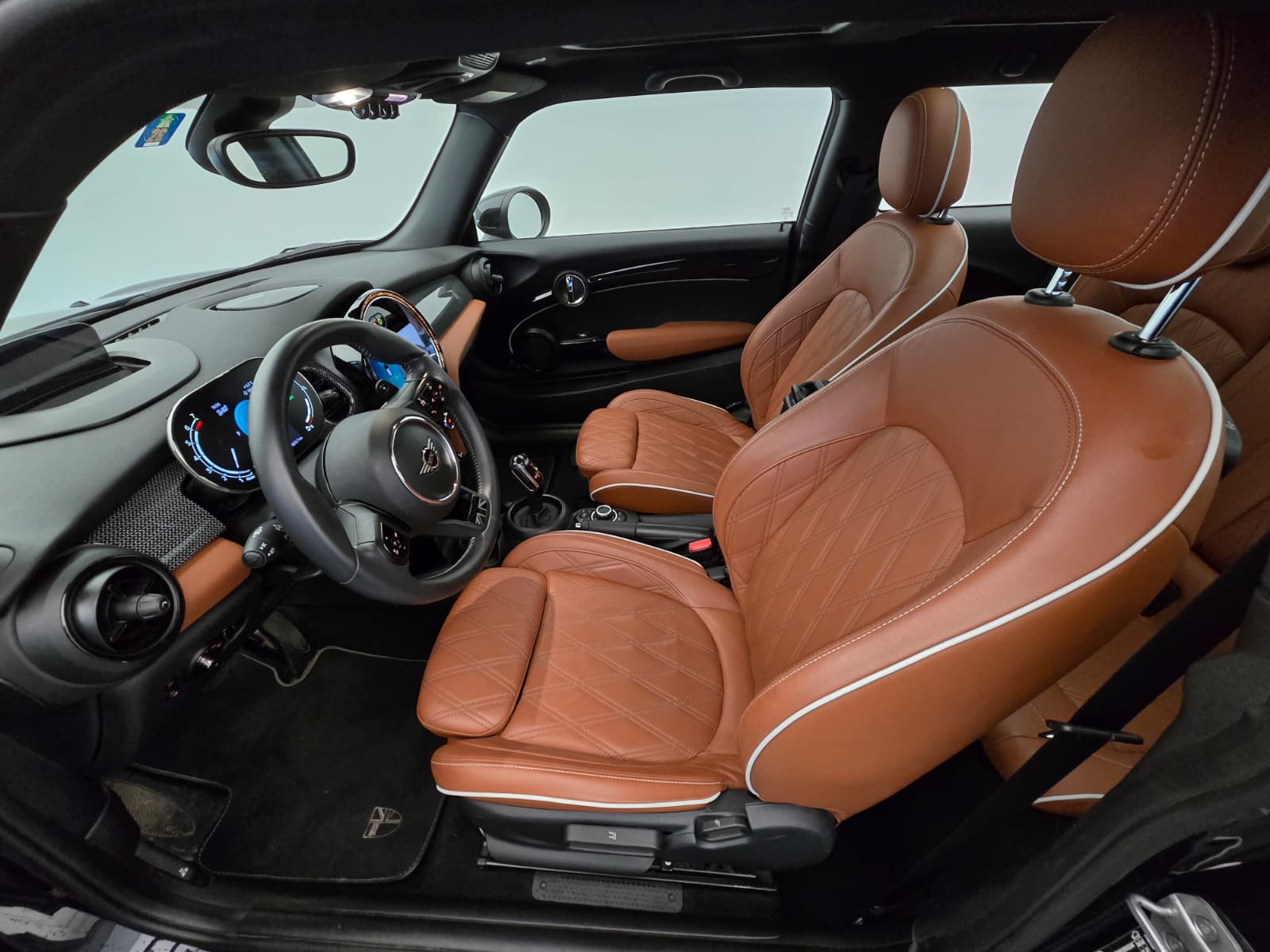 MINI Cooper S Trafalgar Edition Steptronic DKG-image-10