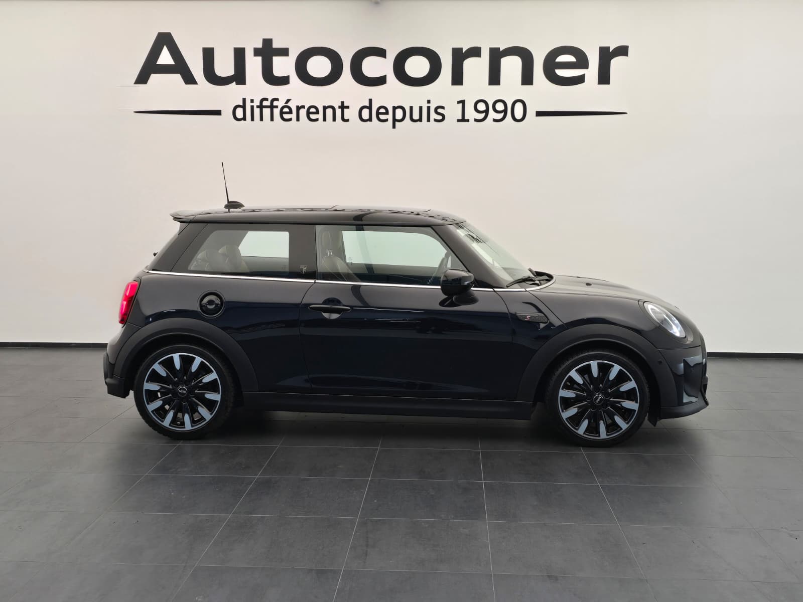 MINI Cooper S Trafalgar Edition Steptronic DKG-image-5