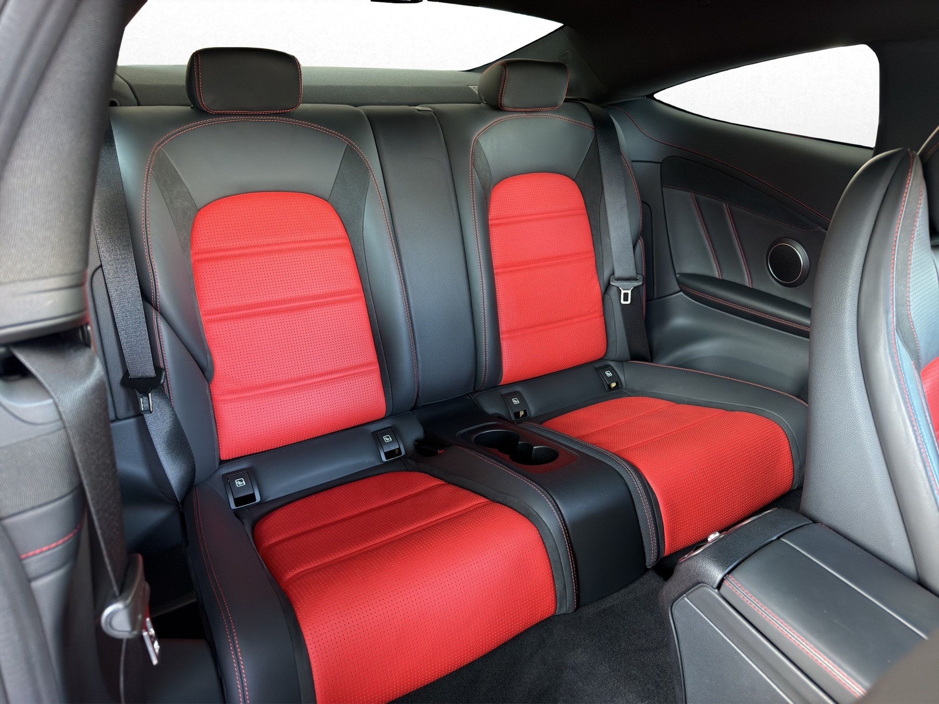 MERCEDES-BENZ C 63 AMG Speedshift-image-21