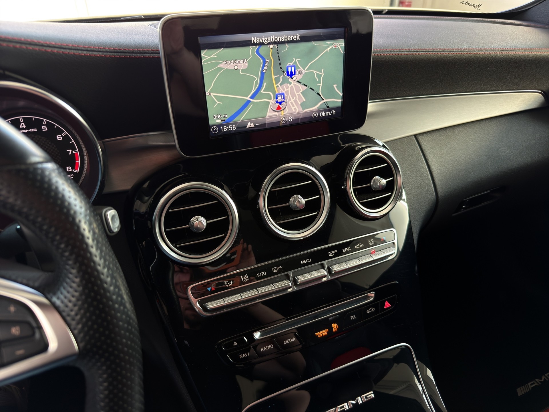 MERCEDES-BENZ C 63 AMG Speedshift-image-13