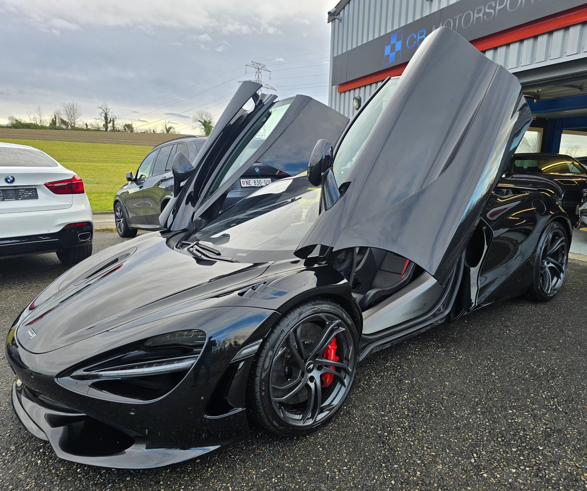 McLAREN 750S
