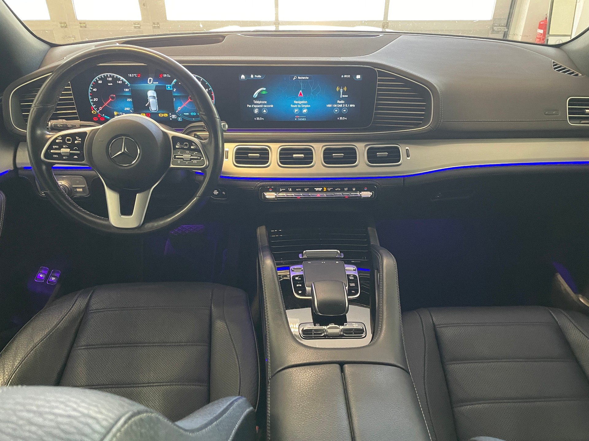 MERCEDES-BENZ GLE 450 4Matic AMG Line 9G-Tronic-image-13