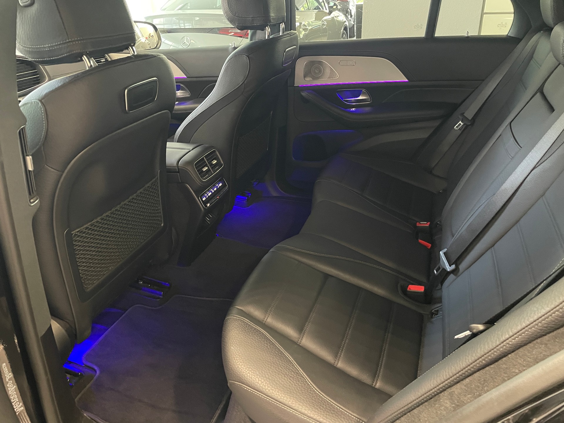 MERCEDES-BENZ GLE 450 4Matic AMG Line 9G-Tronic-image-10