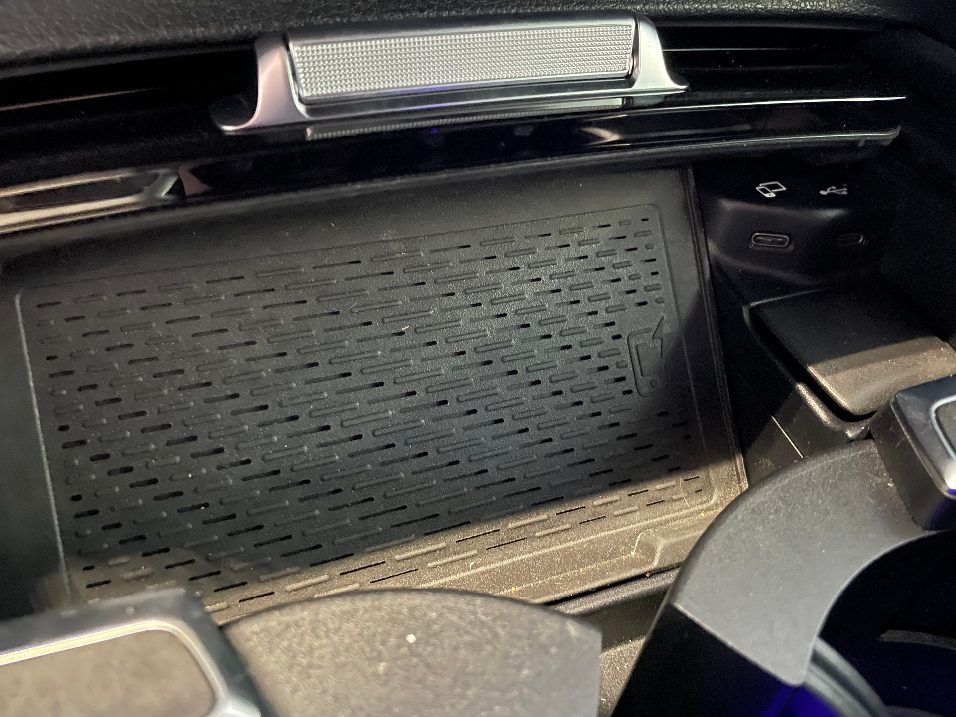 MERCEDES-BENZ GLE 450 4Matic AMG Line 9G-Tronic-image-19