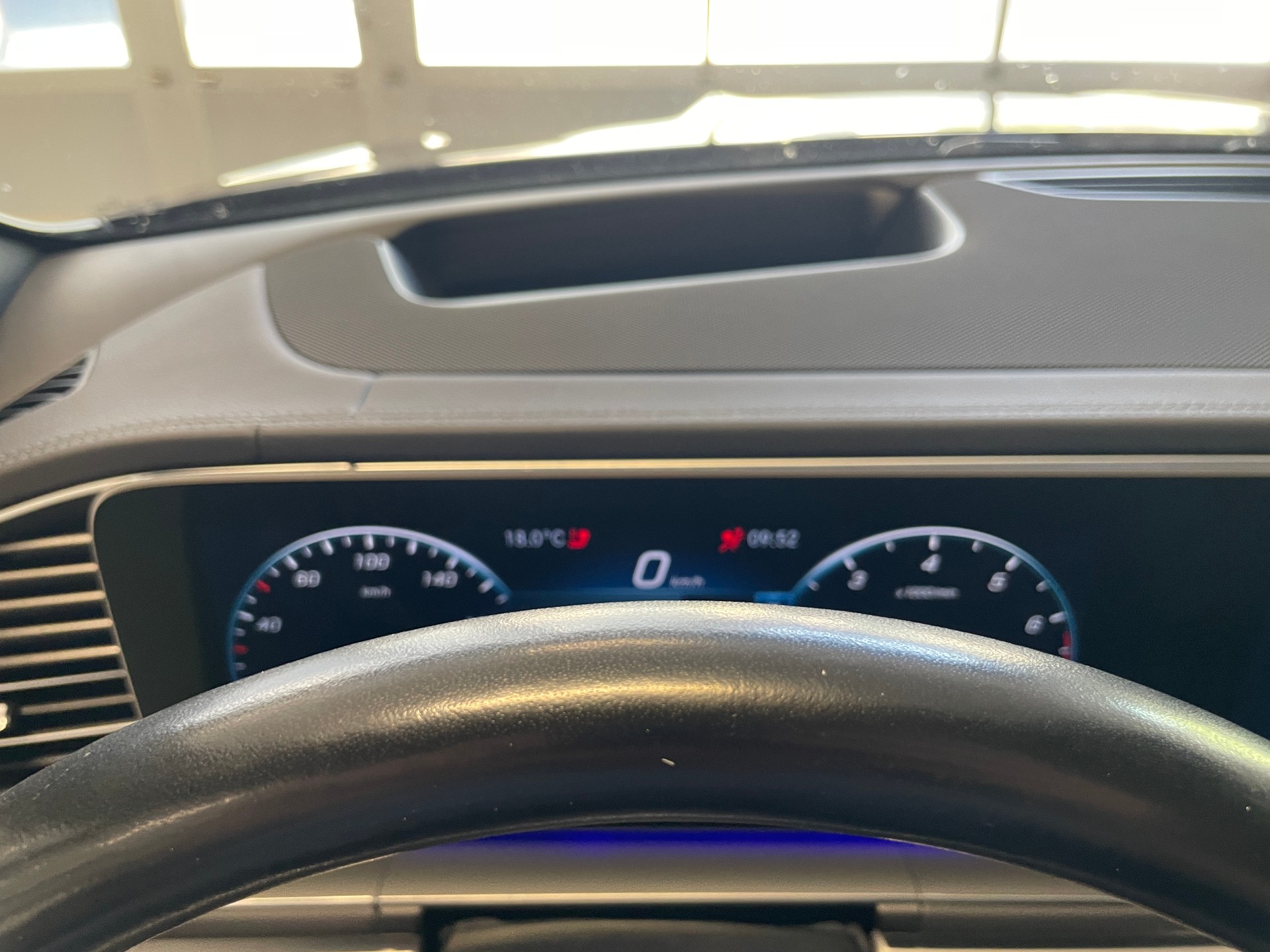 MERCEDES-BENZ GLE 450 4Matic AMG Line 9G-Tronic-image-17