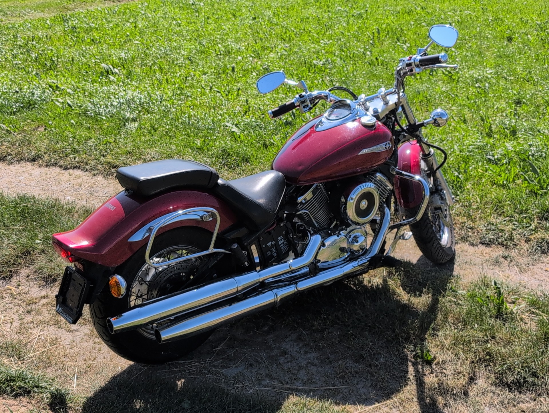 YAMAHA XVS 1100 Drag Star-image-2