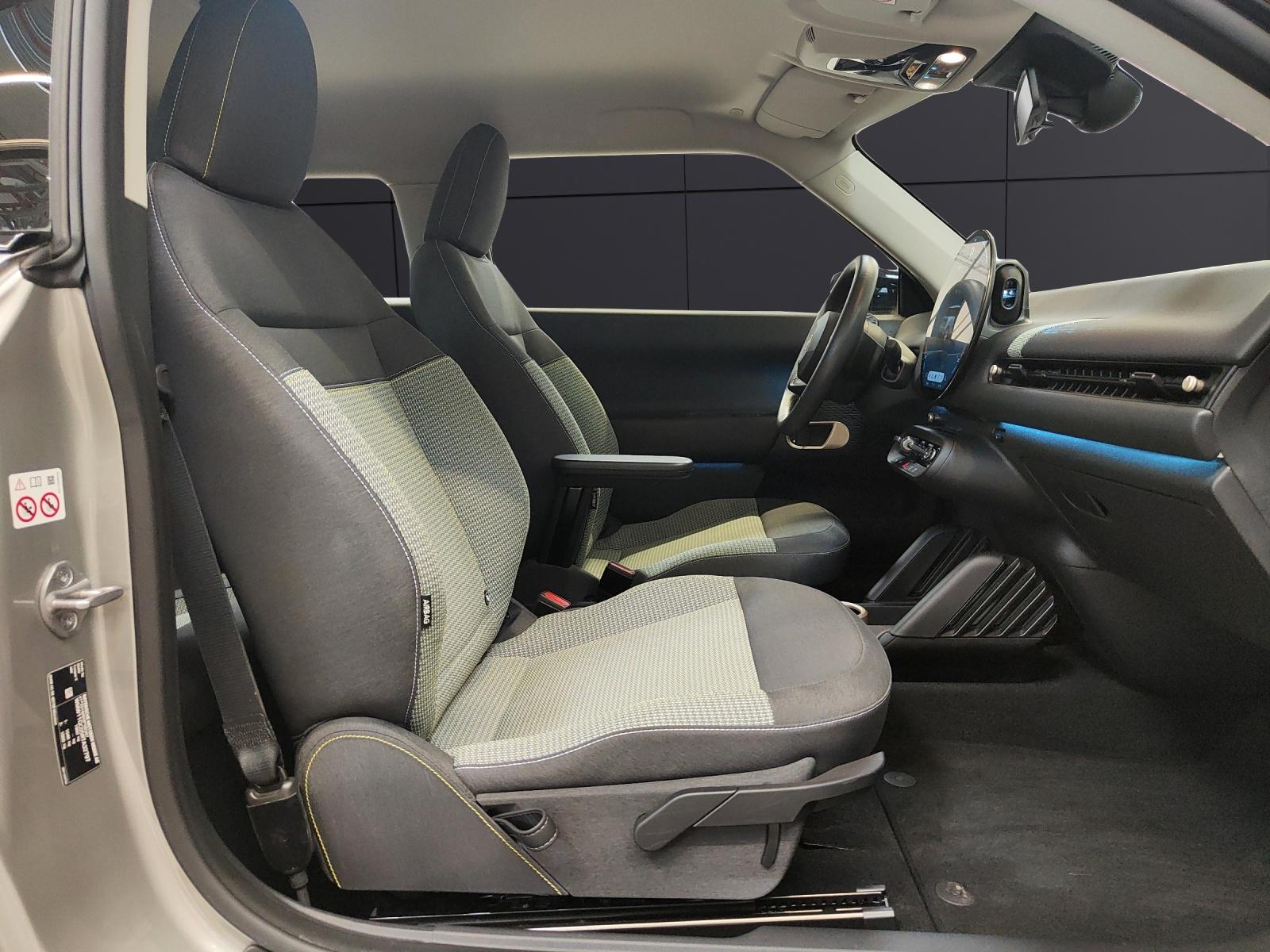 MINI J01 Cooper E-image-18