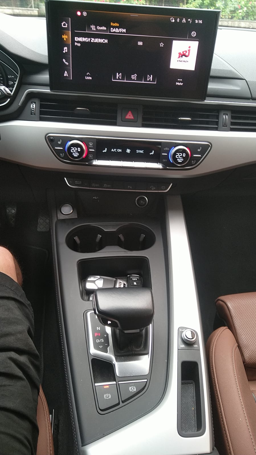 AUDI A4 allroad 40 TDI quattro tiptronic-image-12