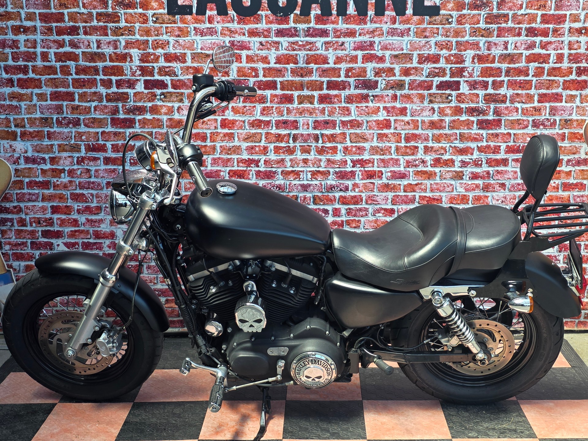 HARLEY-DAVIDSON XL 1200 CB Sportster Custom ABS-showroom-element-3