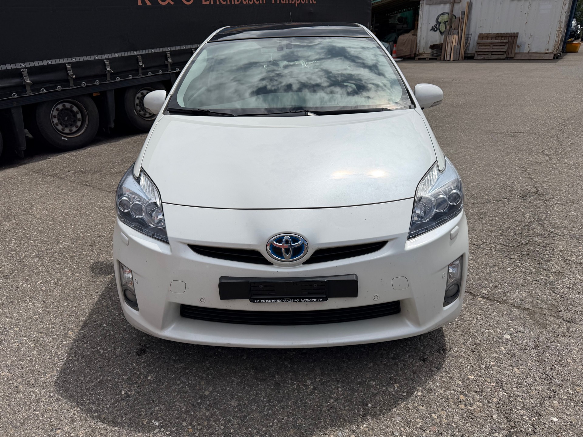 TOYOTA Prius 1.8 16V HSD Sol-image-1
