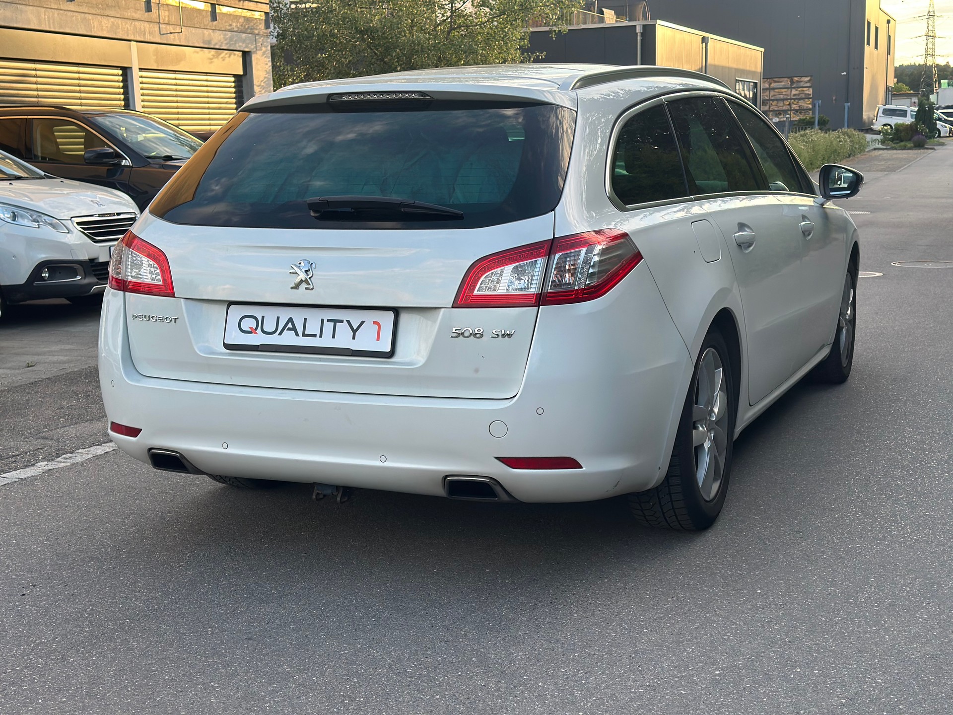 PEUGEOT 508 SW 2.2 HDI GT Automatic-showroom-element-3