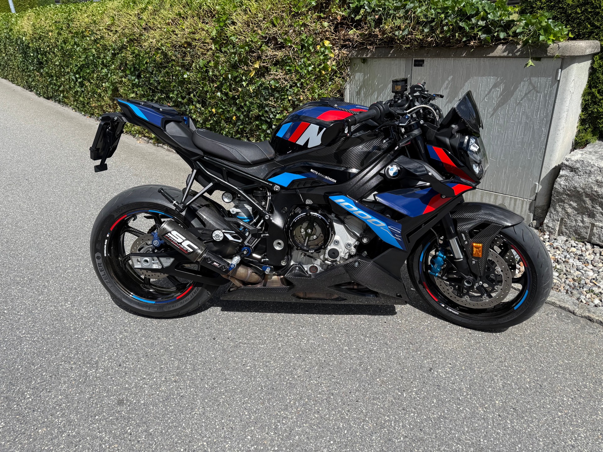 BMW M 1000 R Competition Carbon Paket Garantie & Service Inklusive -02 2027-image-0
