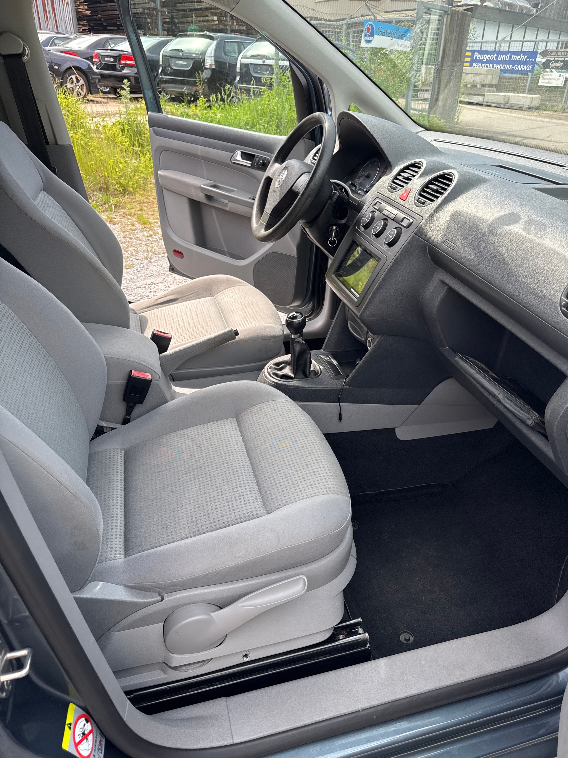 VW Caddy Maxi Life 2.0TDI-image-7