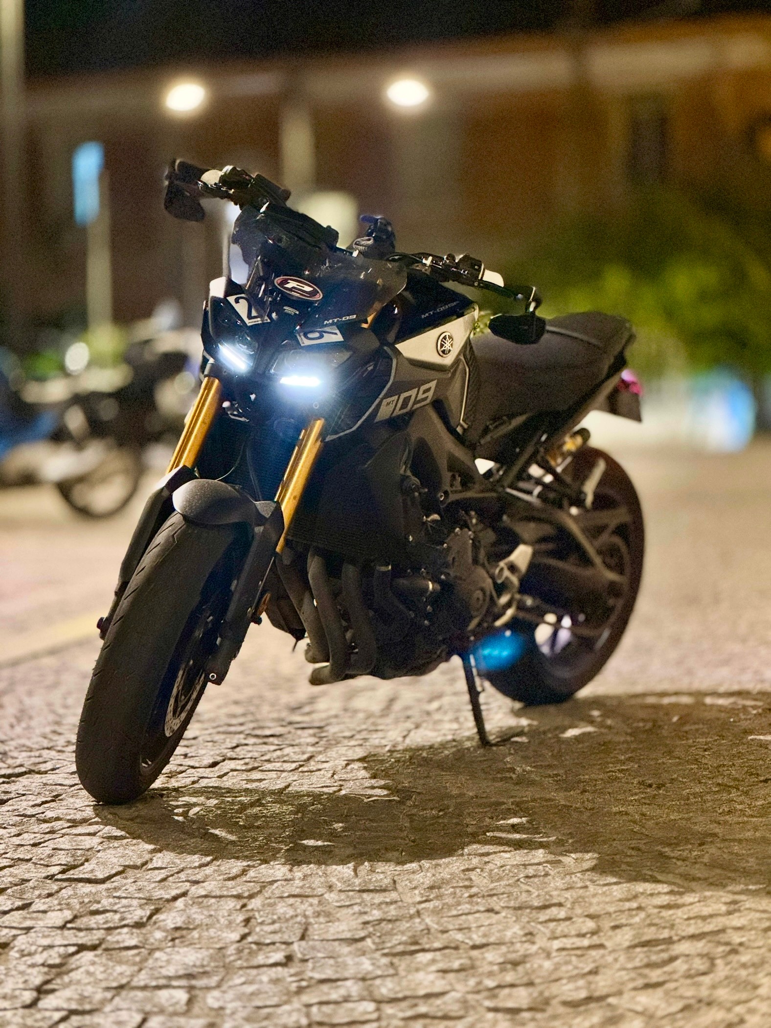 YAMAHA MT-09 SP ABS-image-1