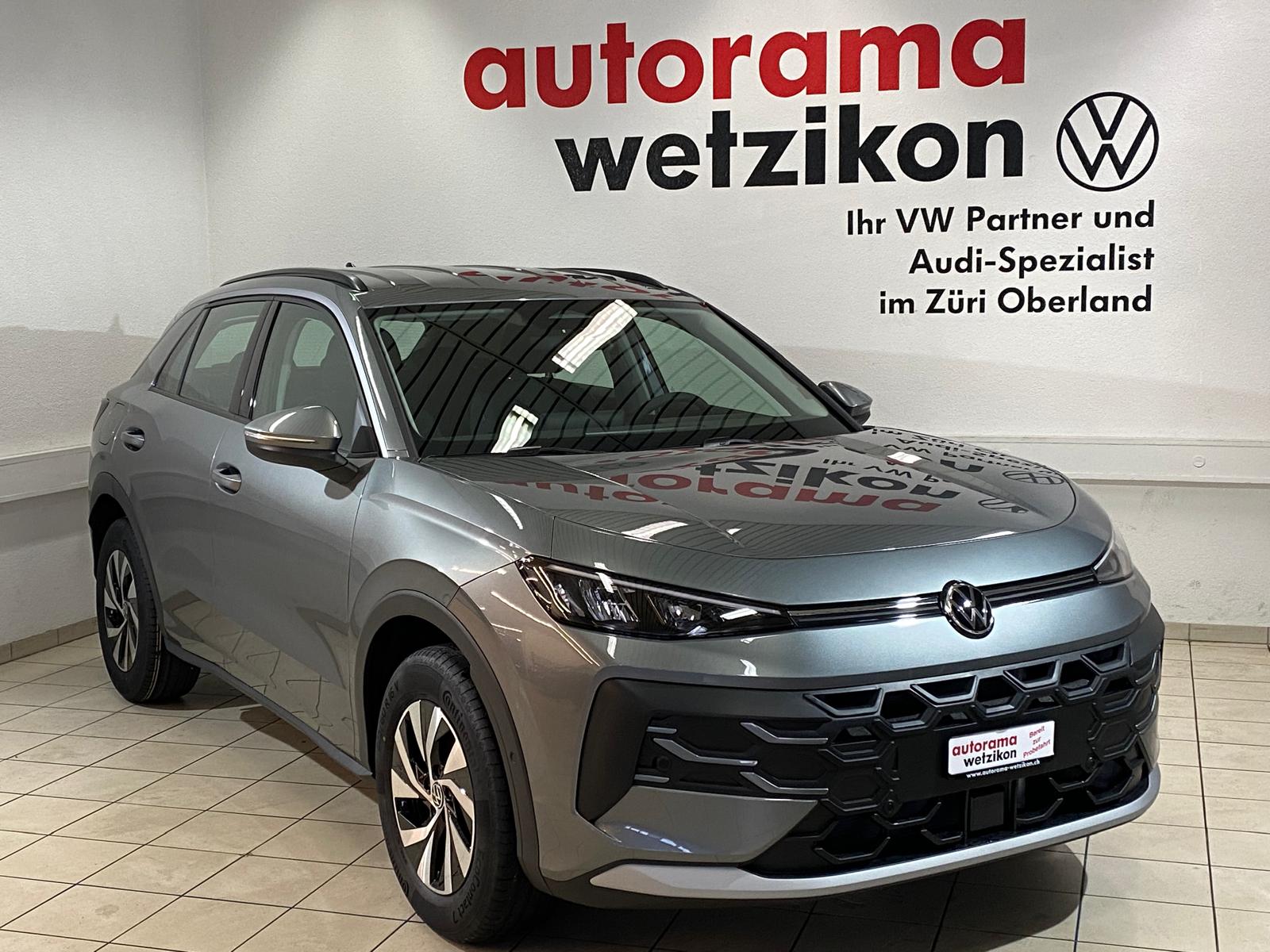 VW T-Roc 1.5 eTSI mHEV Trend DSG-showroom-element-1