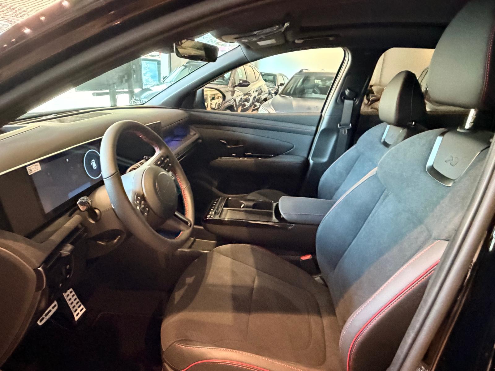 HYUNDAI Tucson 1.6 TGDI PHEV N-Line 4WD Vollausstattung 8-fach-image-18