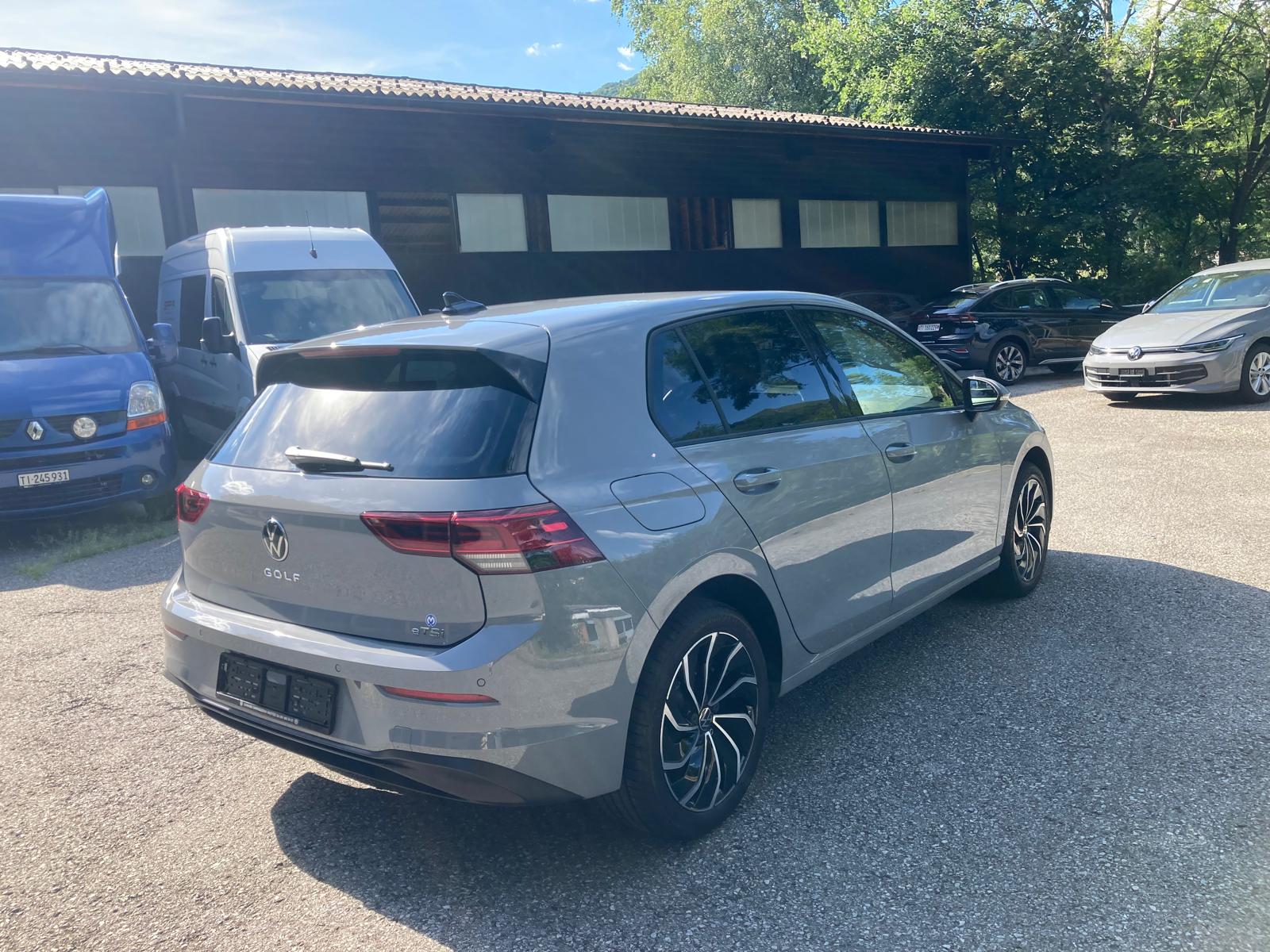 VW Golf 1.0 eTSI mHEV ACTLife DSG-image-6