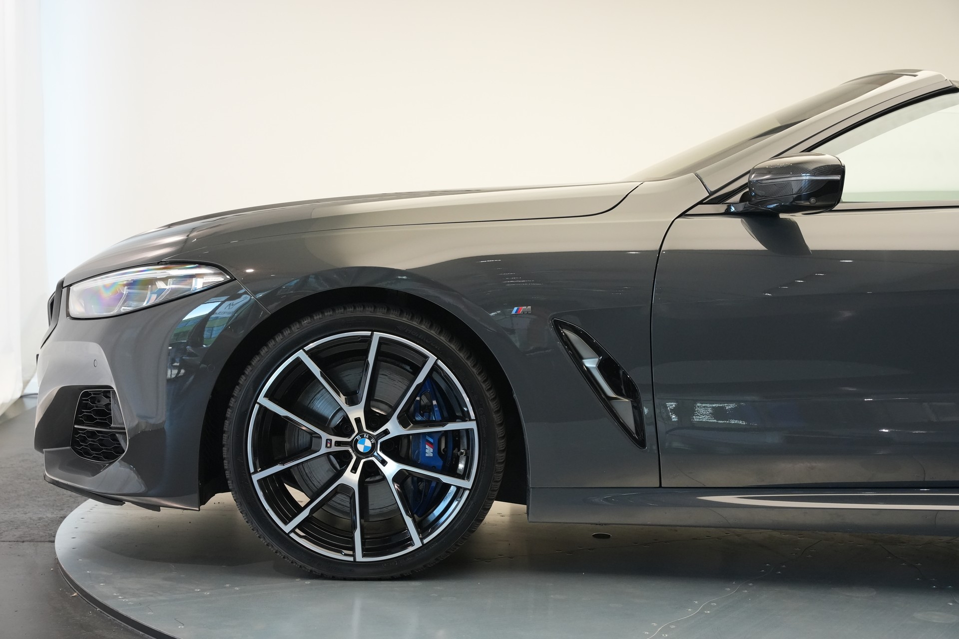 BMW M850i xDrive Steptronic Cabriolet *CH-Fahrzeug* *Dravitgrau* *B&W* *Carbon Exterieur*-image-52