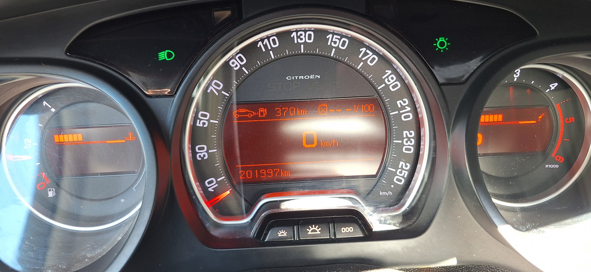 CITROEN C5 Berline 2.0 HDi Exclusive Automatic-image-25