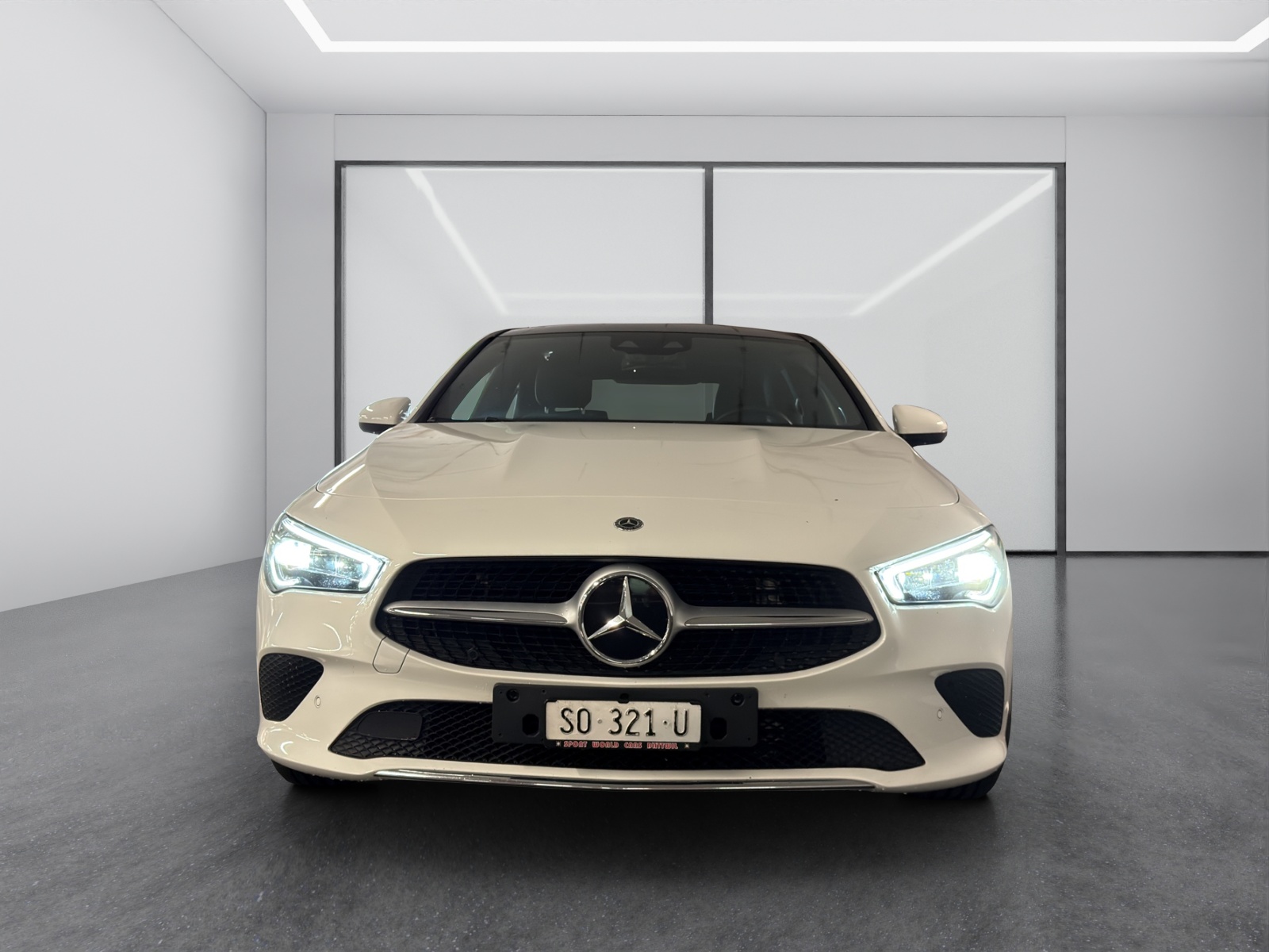 MERCEDES-BENZ CLA 250 4Matic AMG Line 7G-DCT-image-4
