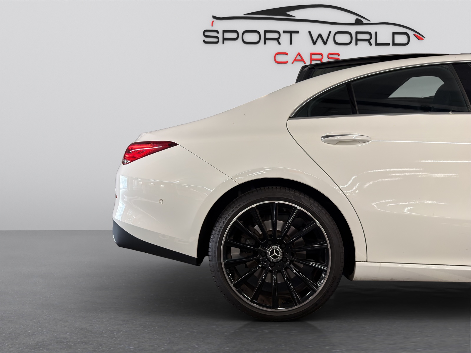 MERCEDES-BENZ CLA 250 4Matic AMG Line 7G-DCT-image-27