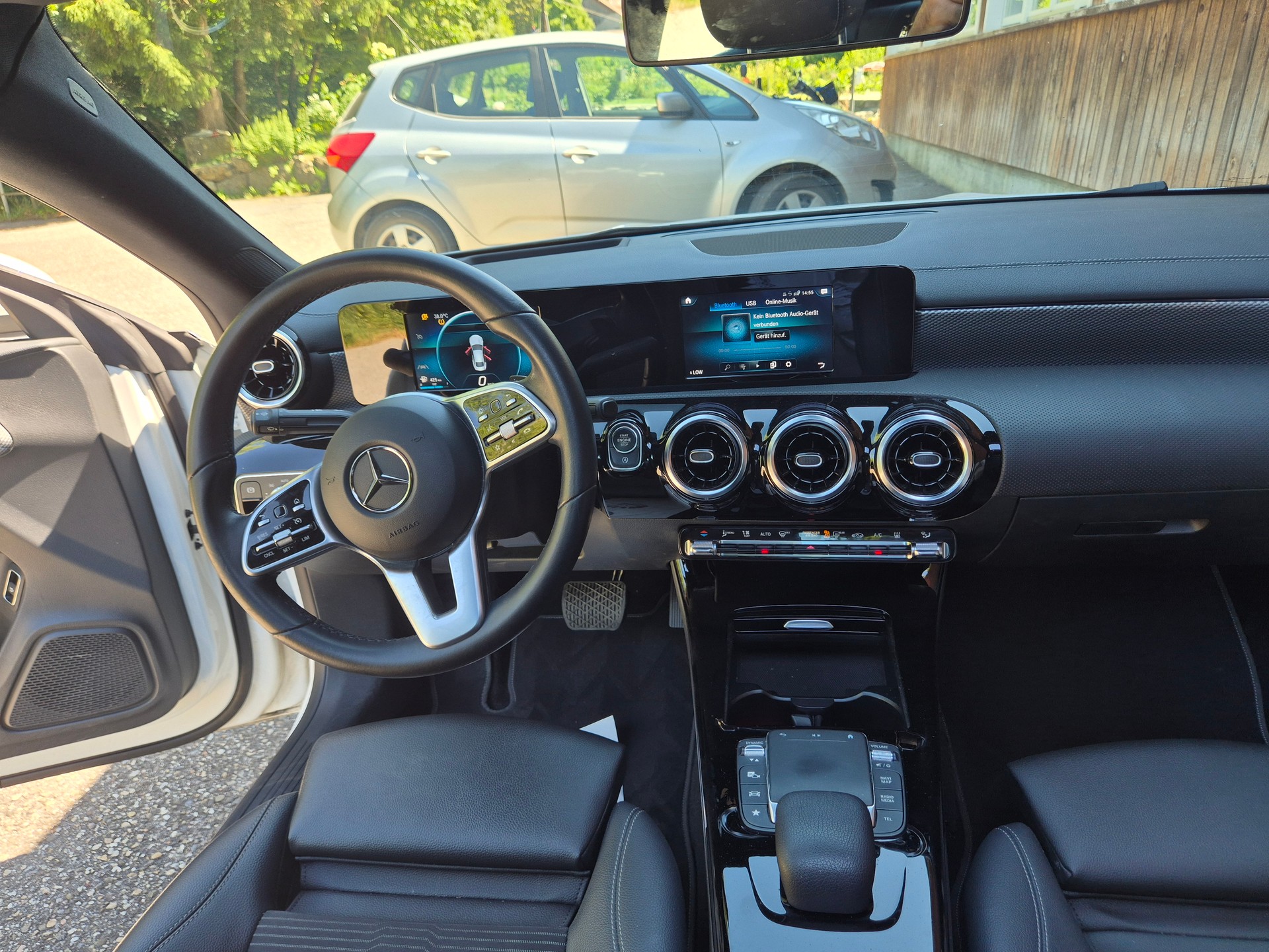 MERCEDES-BENZ CLA 250 4Matic AMG Line 7G-DCT-image-8
