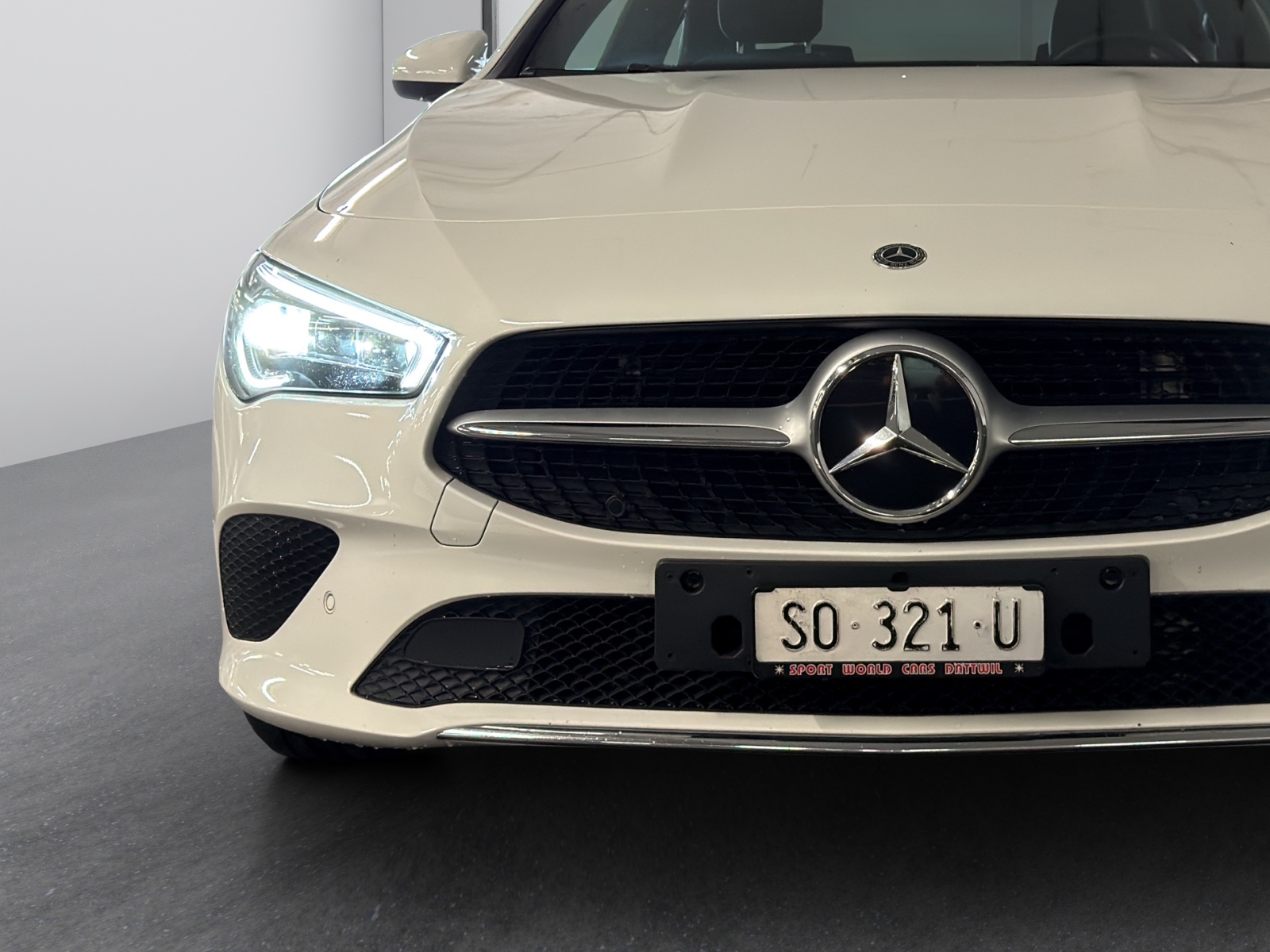 MERCEDES-BENZ CLA 250 4Matic AMG Line 7G-DCT-image-6