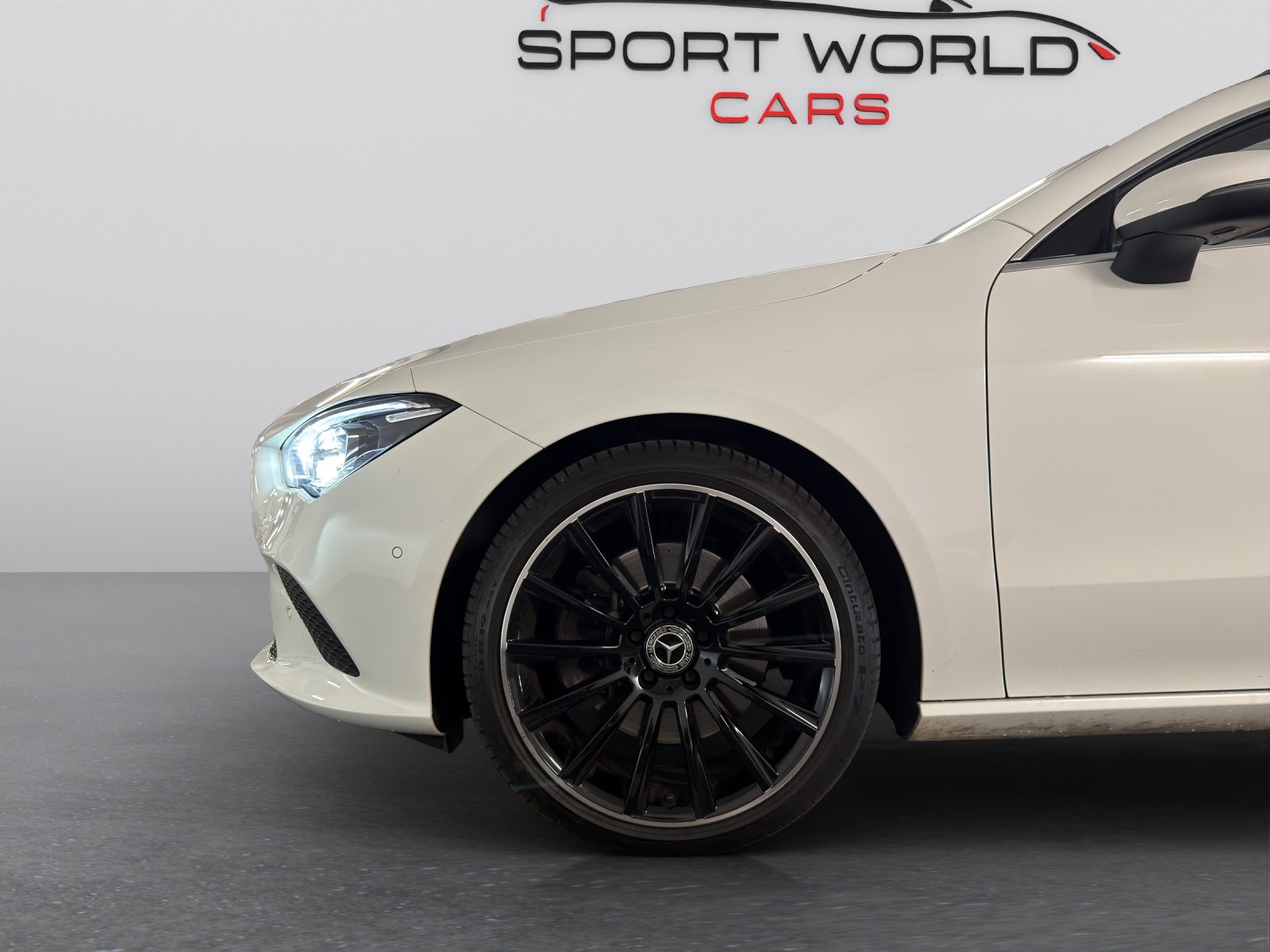 MERCEDES-BENZ CLA 250 4Matic AMG Line 7G-DCT-image-25