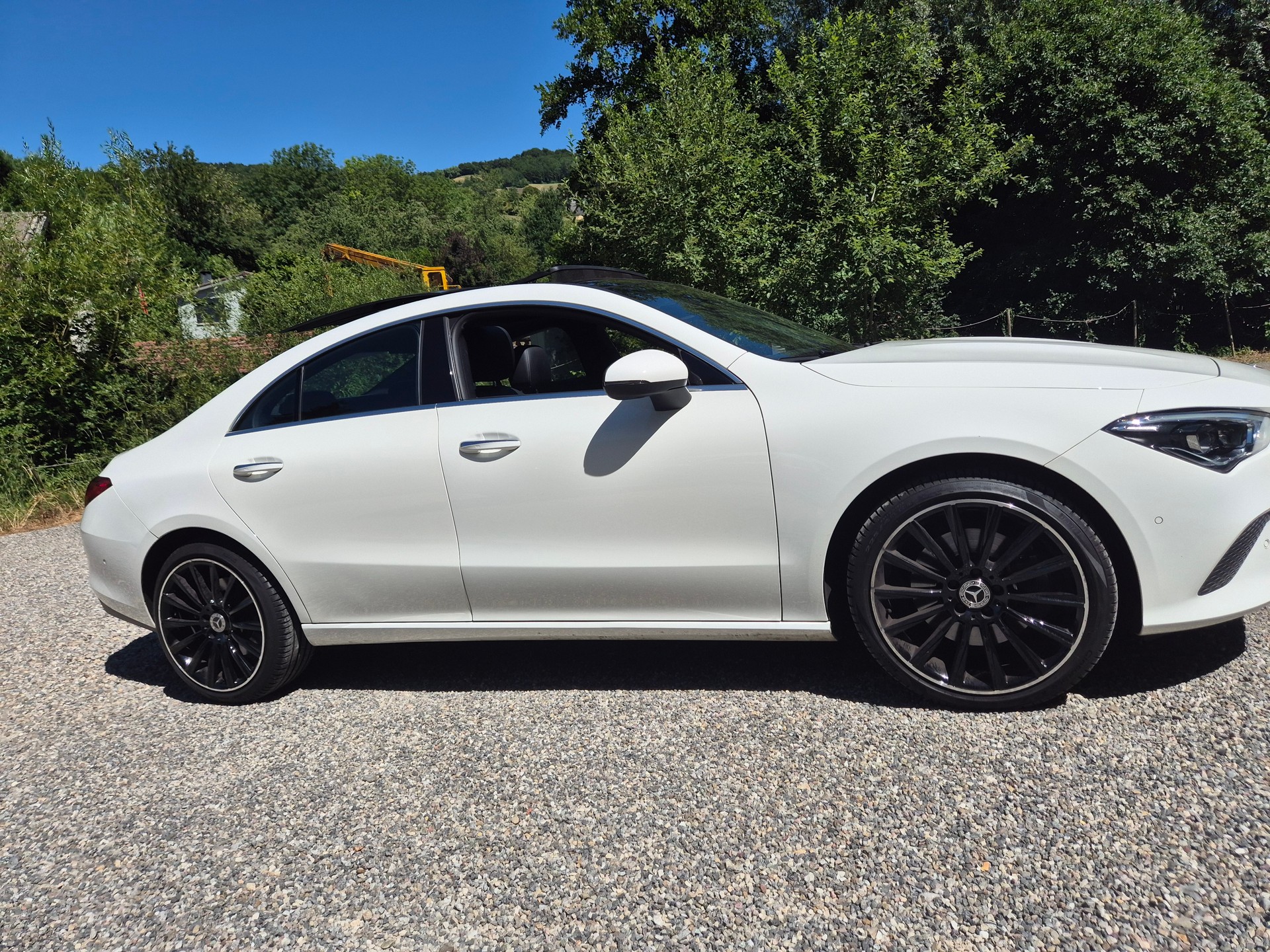 MERCEDES-BENZ CLA 250 4Matic AMG Line 7G-DCT-showroom-element-1