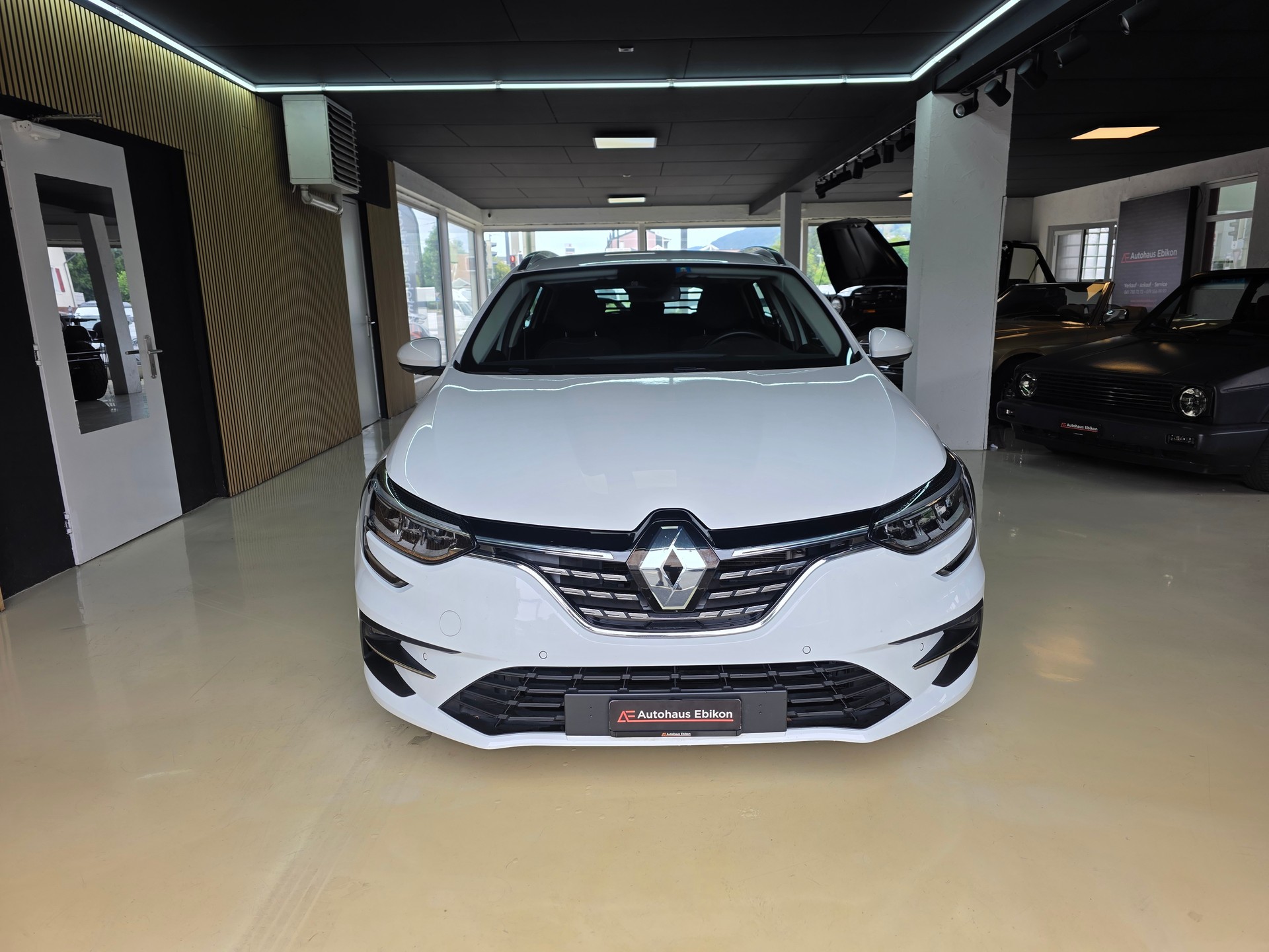 RENAULT Mégane Grandtour 1.5 dCi Business EDC-showroom-element-1