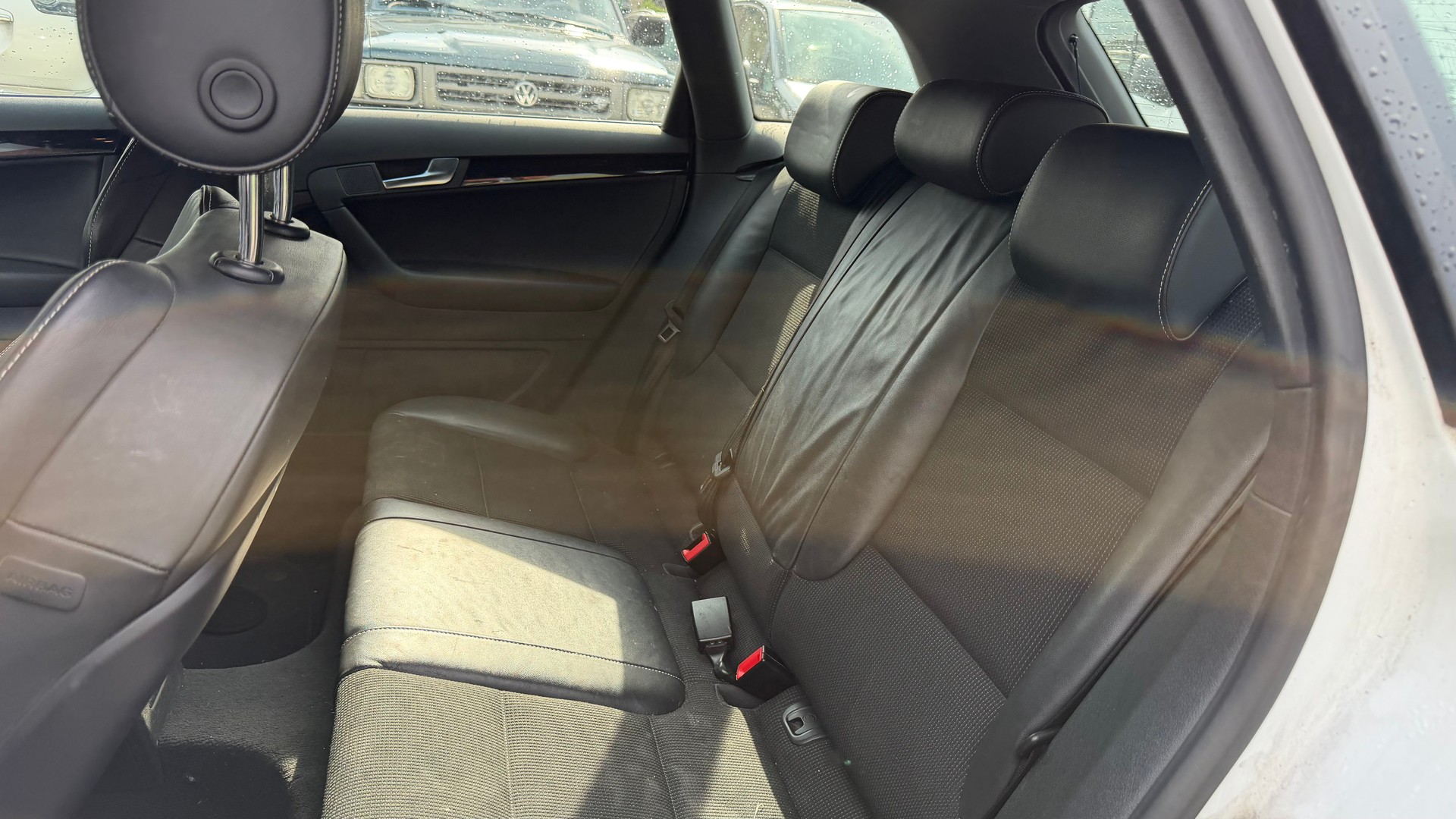 AUDI A3 Sportback 1.6 TDI Ambition-image-11