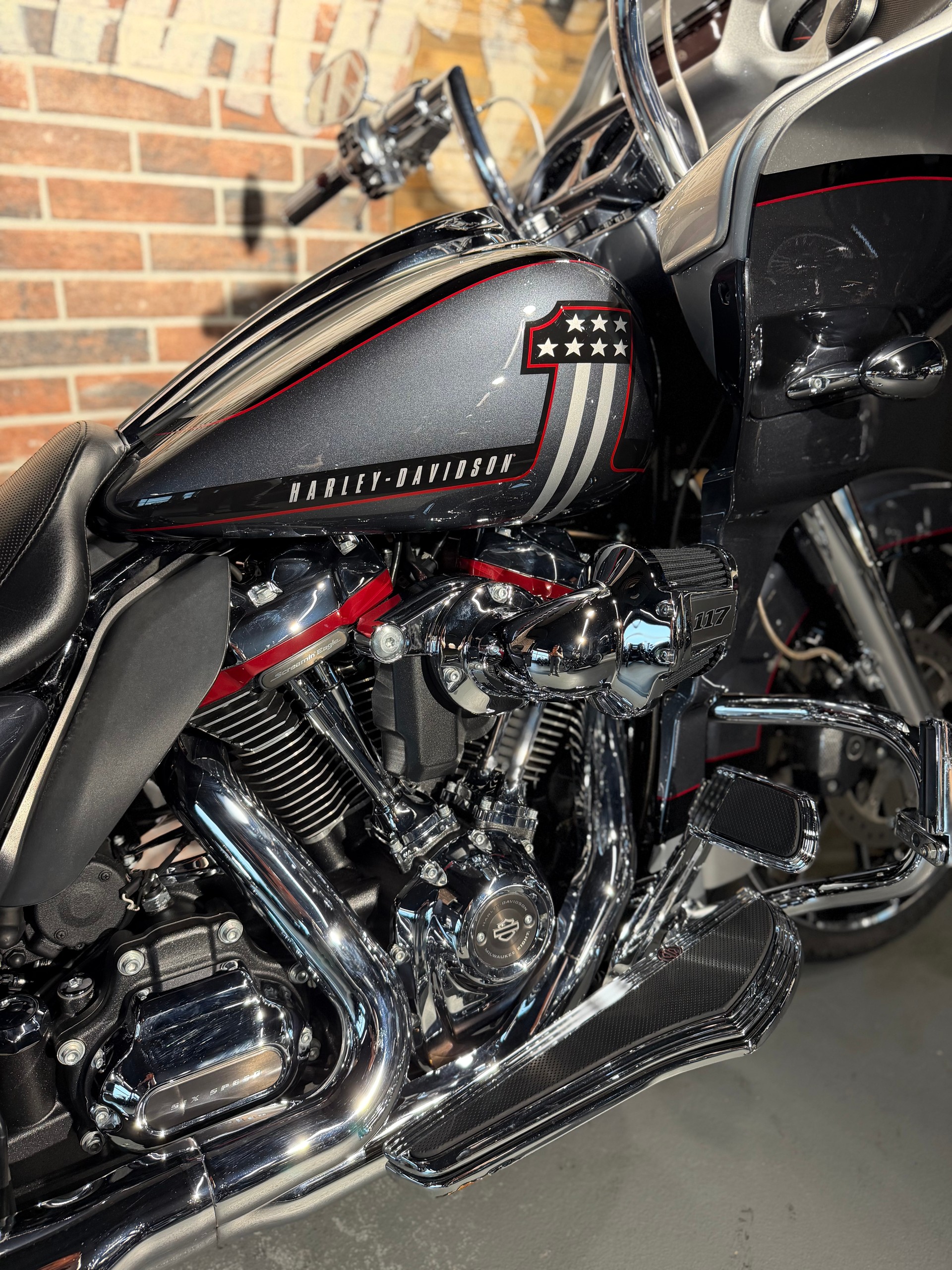 HARLEY-DAVIDSON FLTRXSE Road Glide Special 117 CVO-image-12
