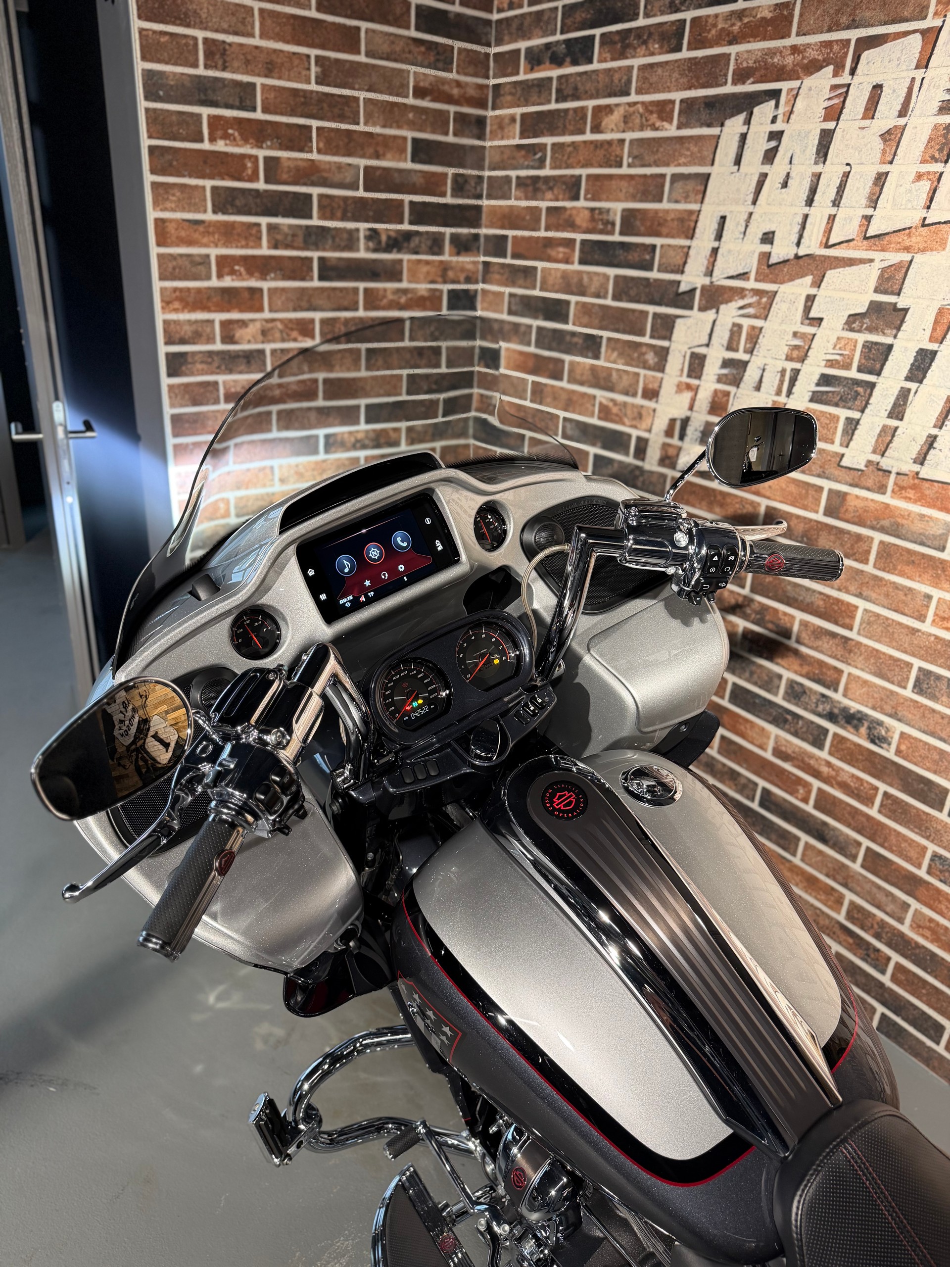 HARLEY-DAVIDSON FLTRXSE Road Glide Special 117 CVO-image-6