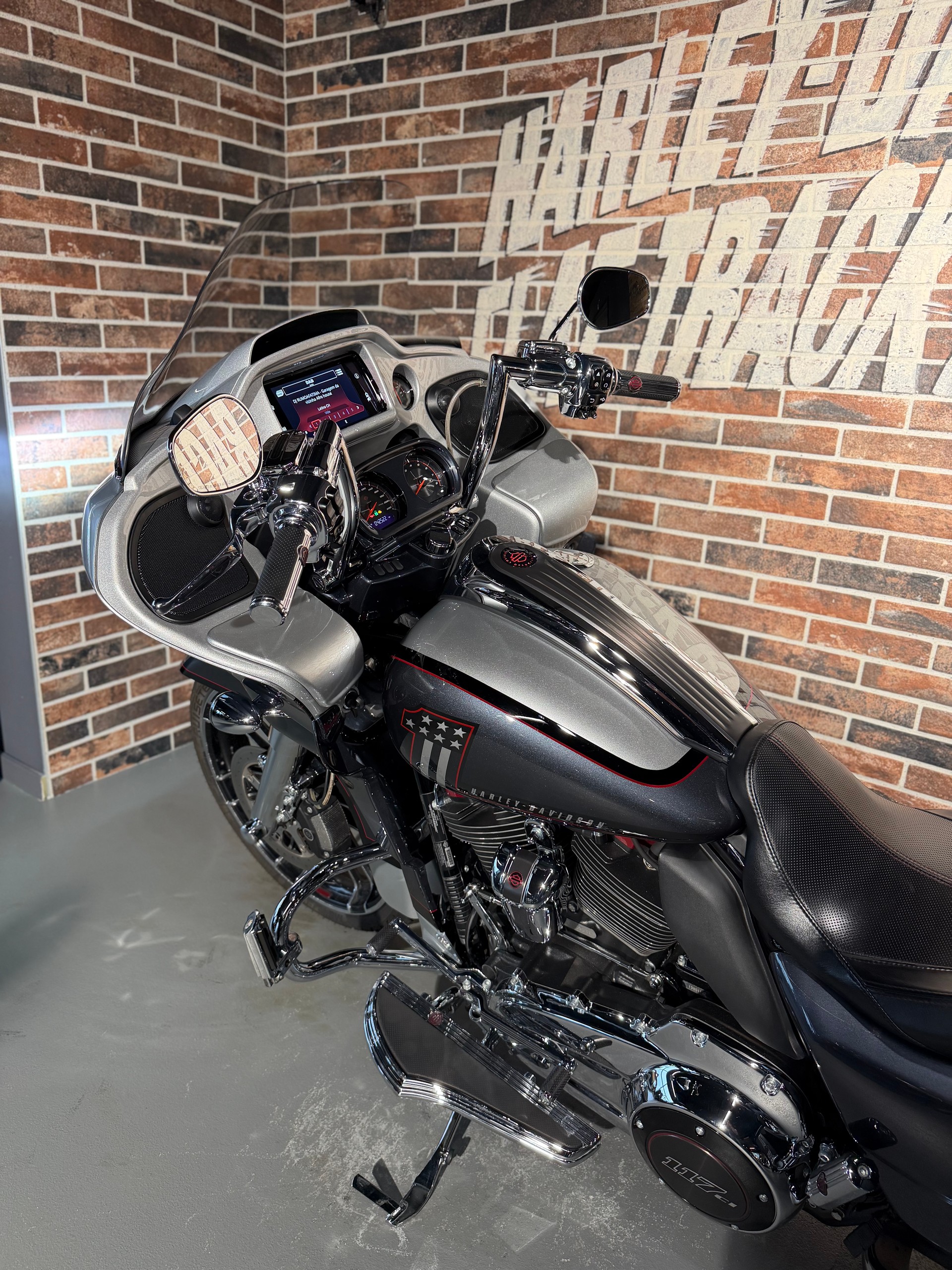 HARLEY-DAVIDSON FLTRXSE Road Glide Special 117 CVO-image-5