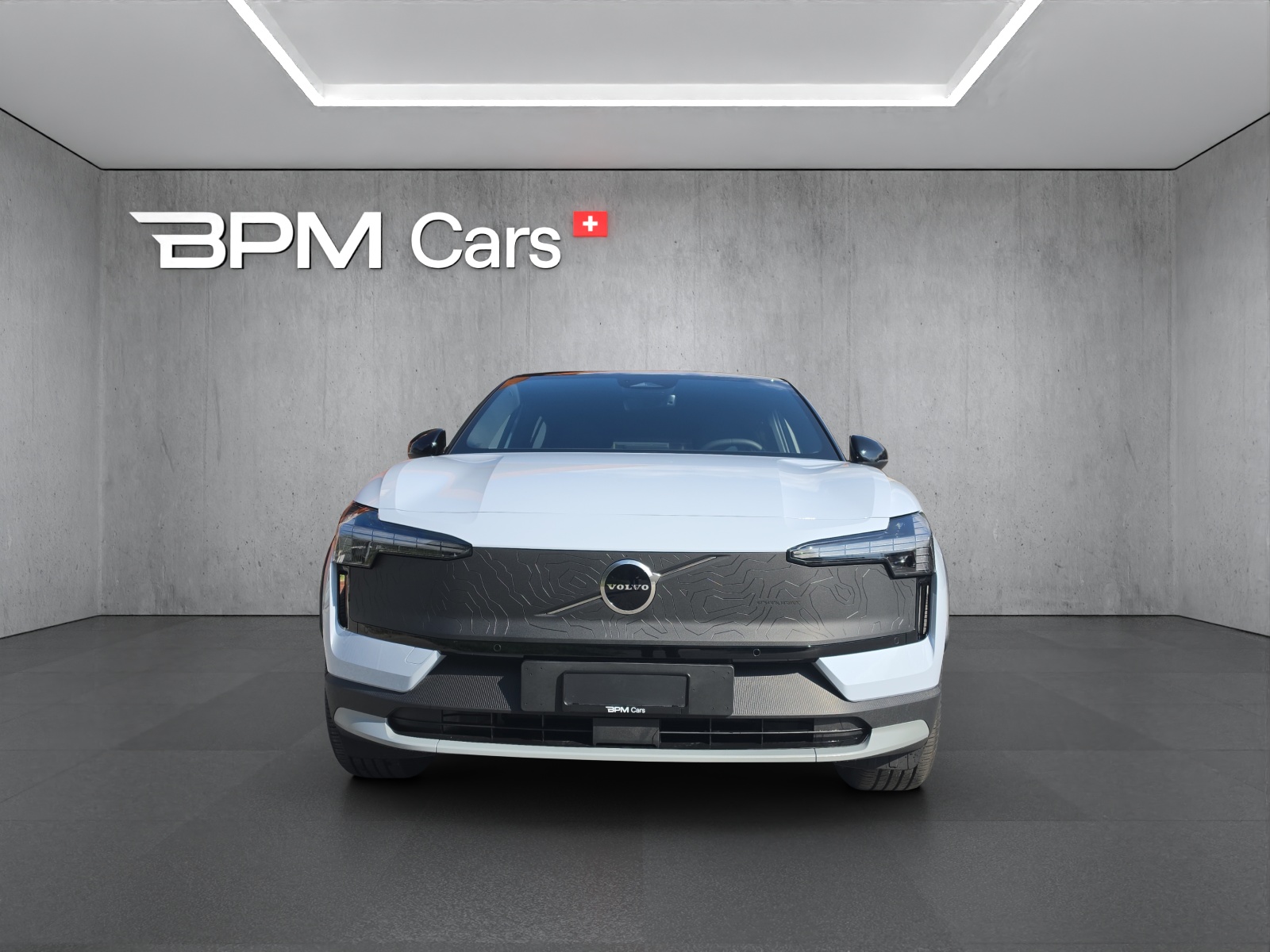 VOLVO EX30 Cross Country P8 69 kWh AWD Plus-image-6