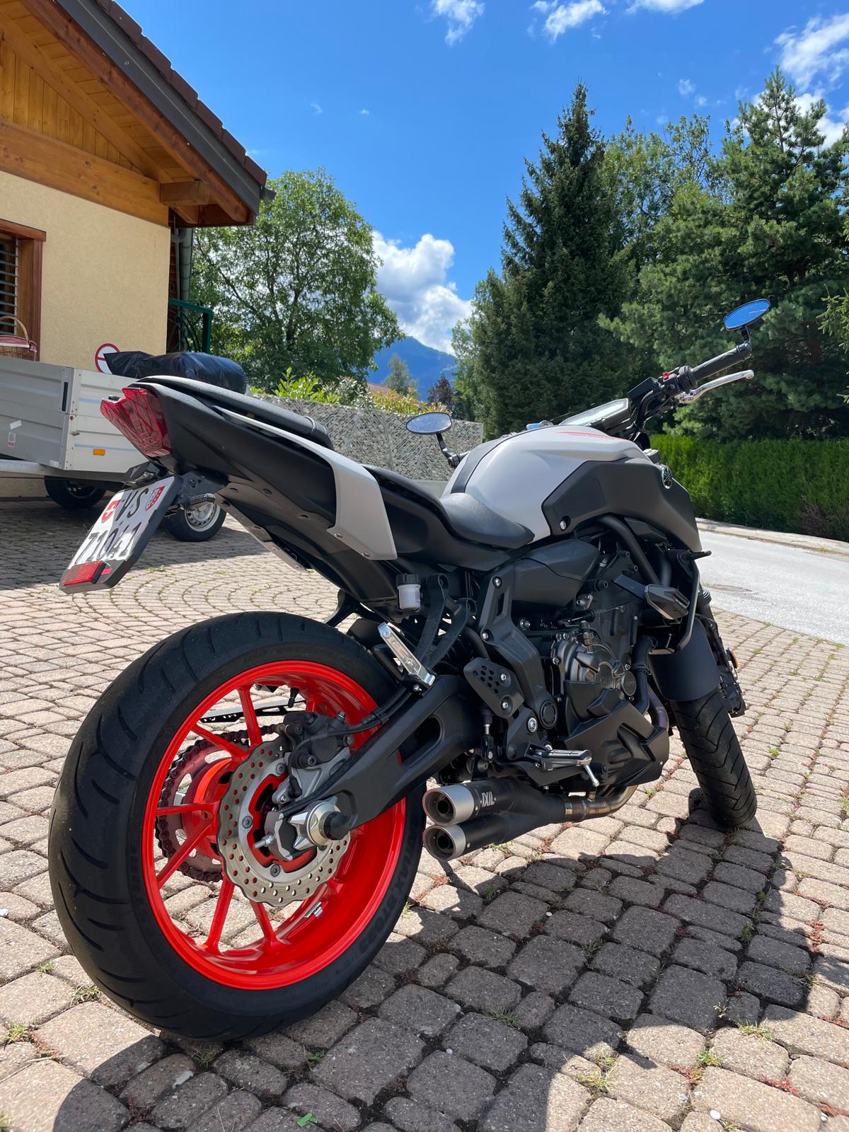 YAMAHA MT-07-image-5