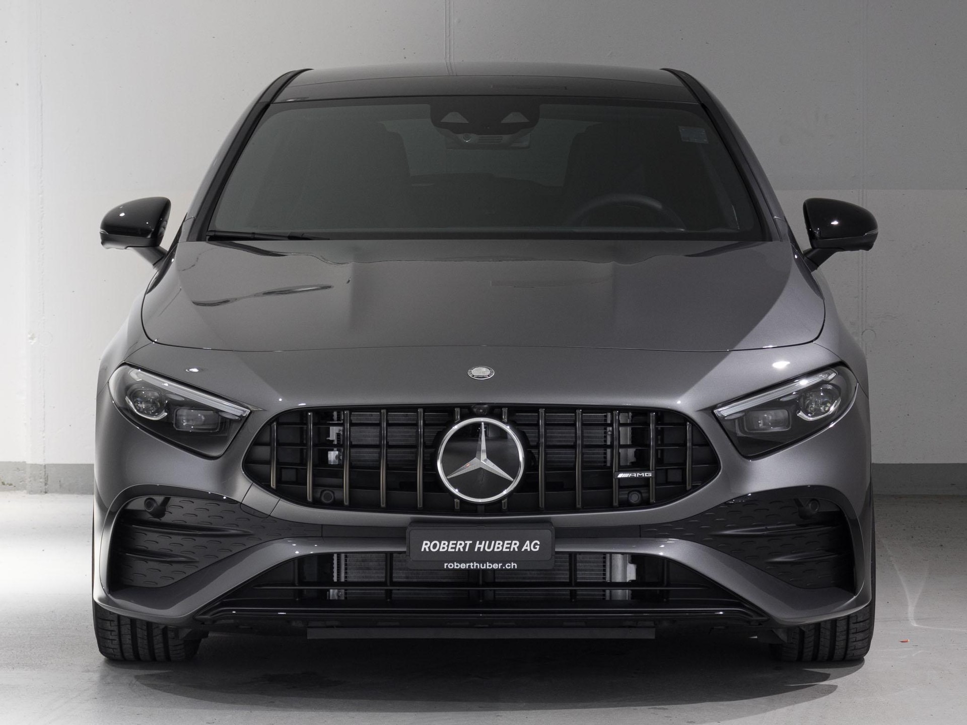 MERCEDES-BENZ A 35 AMG 4matic-image-3