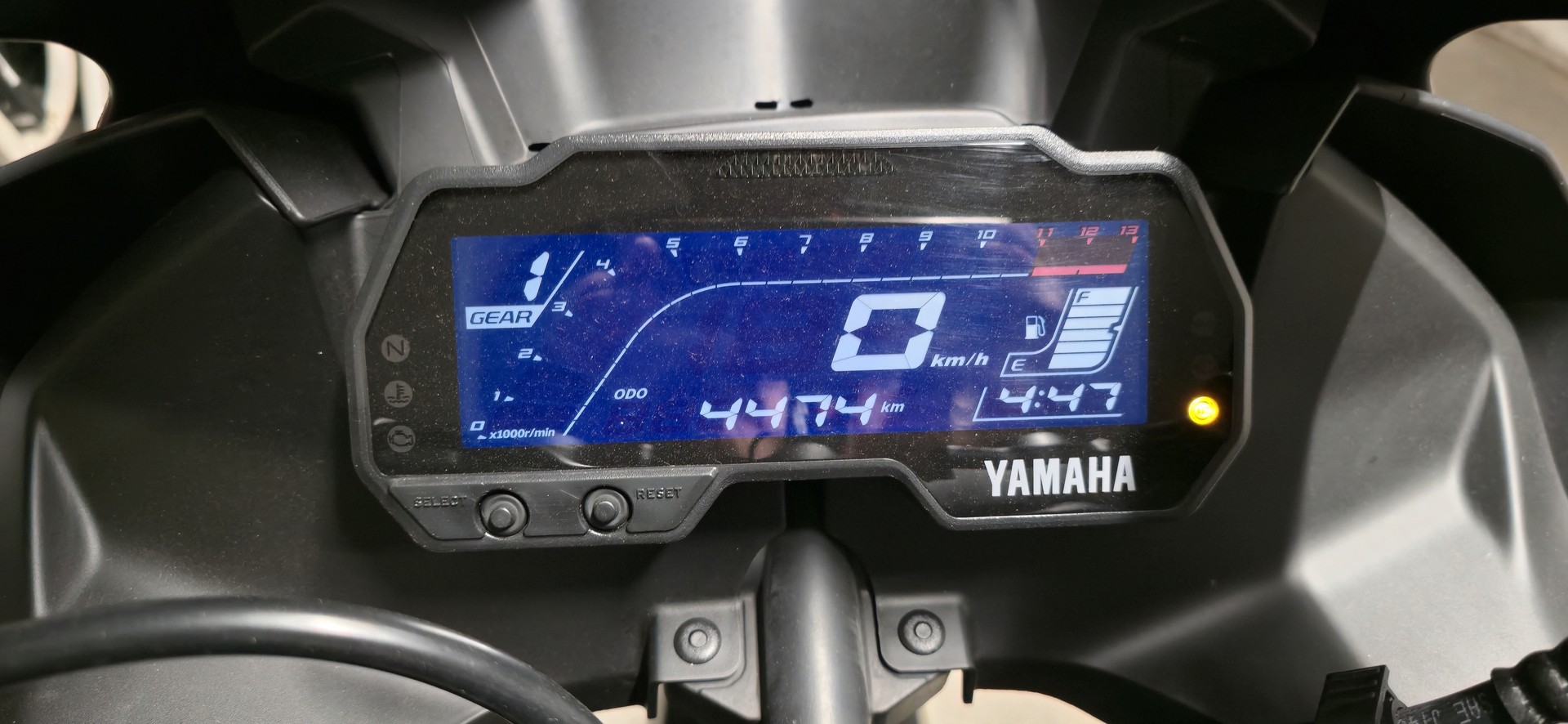 YAMAHA YZF-R 125 ABS-image-3