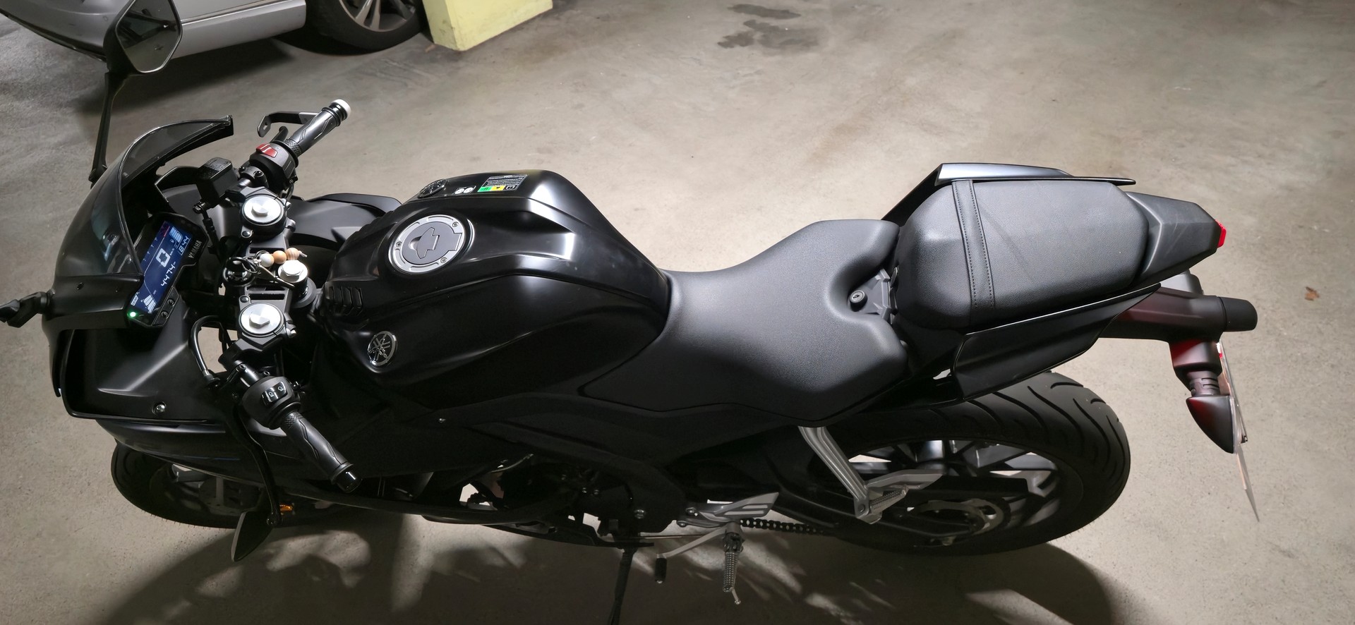 YAMAHA YZF-R 125 ABS-image-4