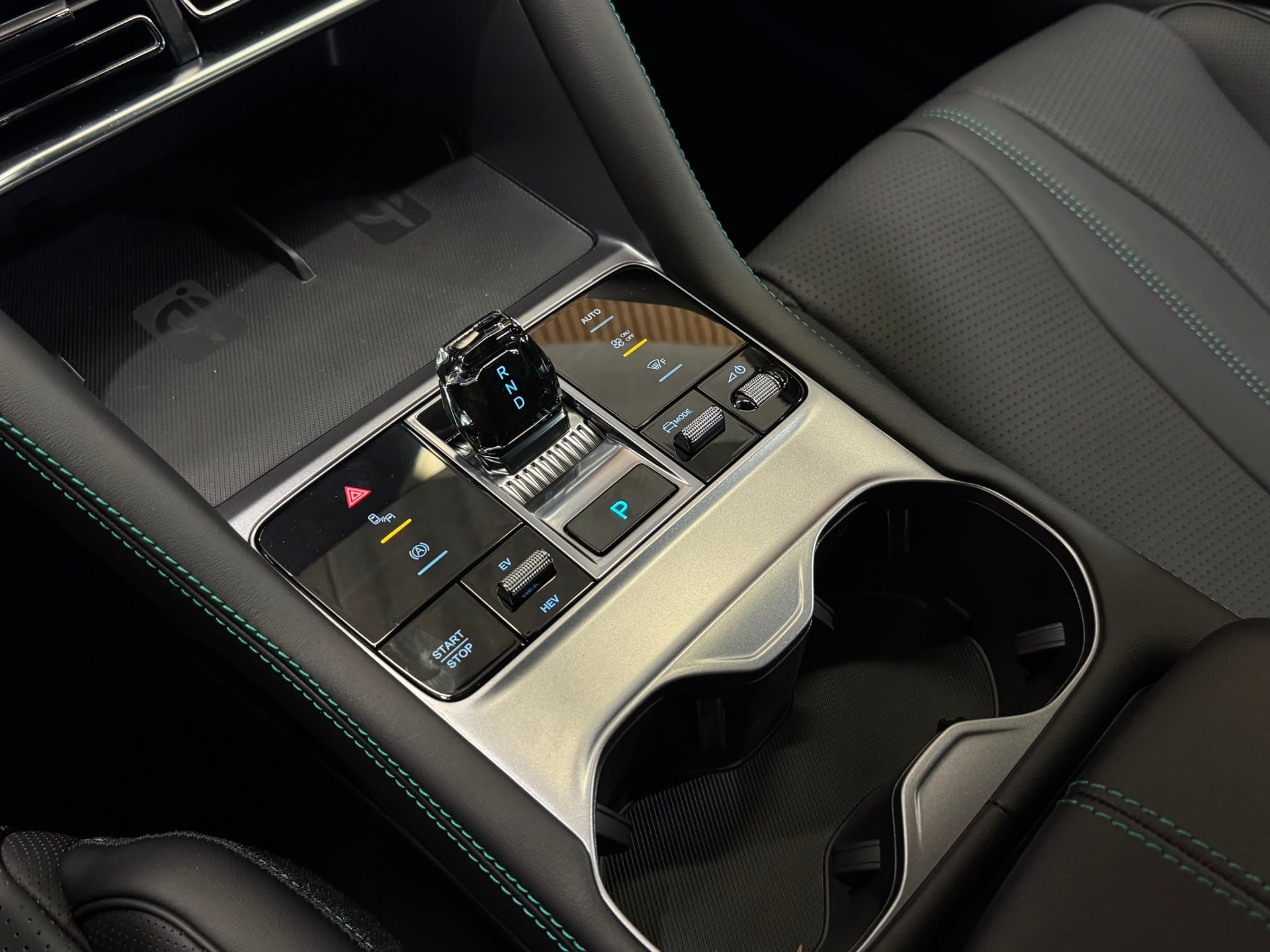 BYD Seal U DM-i Design AWD *Tian Qing*-image-14