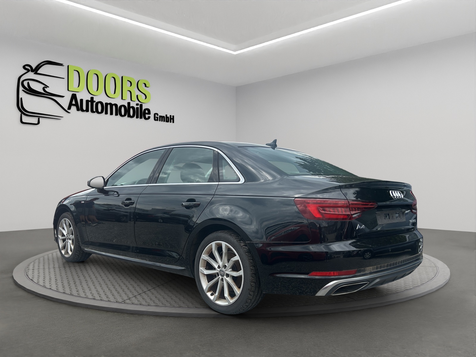 AUDI A4 35i Benzin 150ps-showroom-element-3