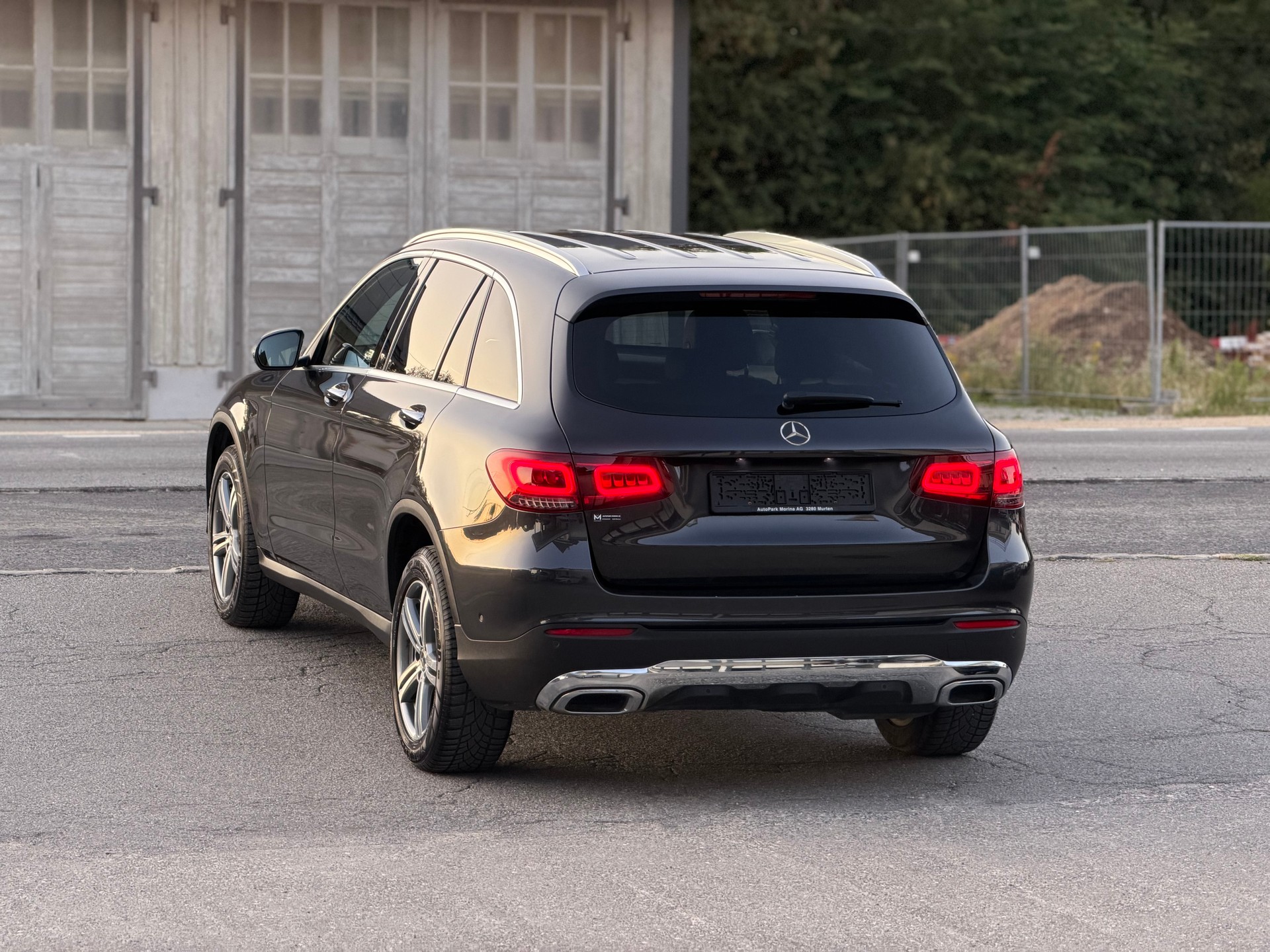 MERCEDES-BENZ GLC 220 d 4Matic 9G-Tronic-image-6