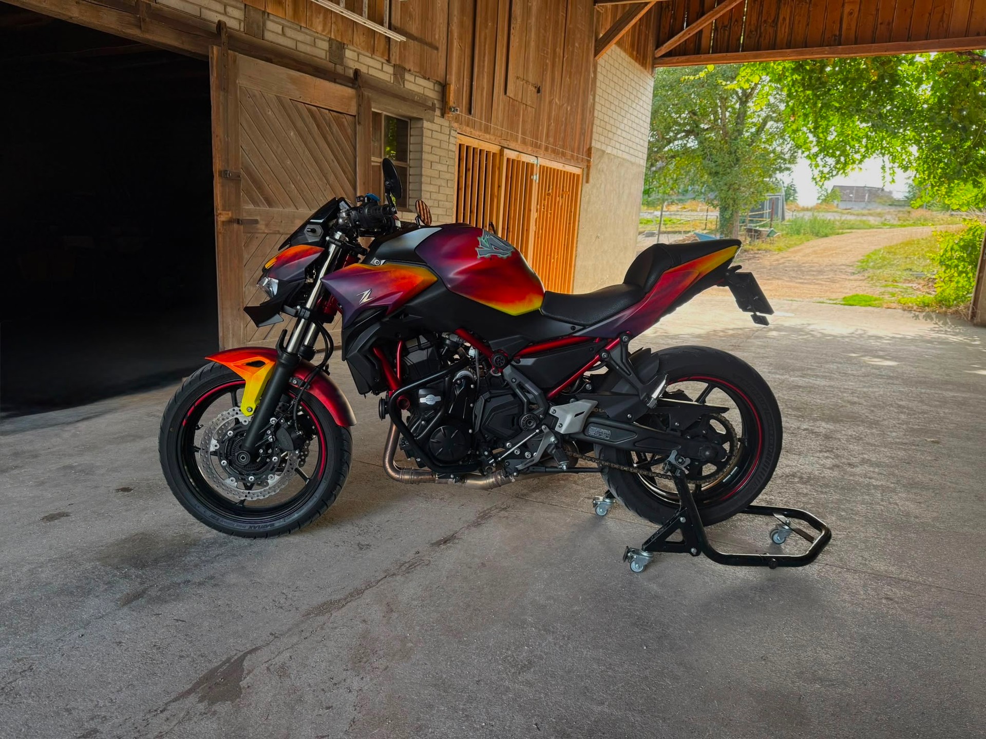 KAWASAKI Z 650-image-2
