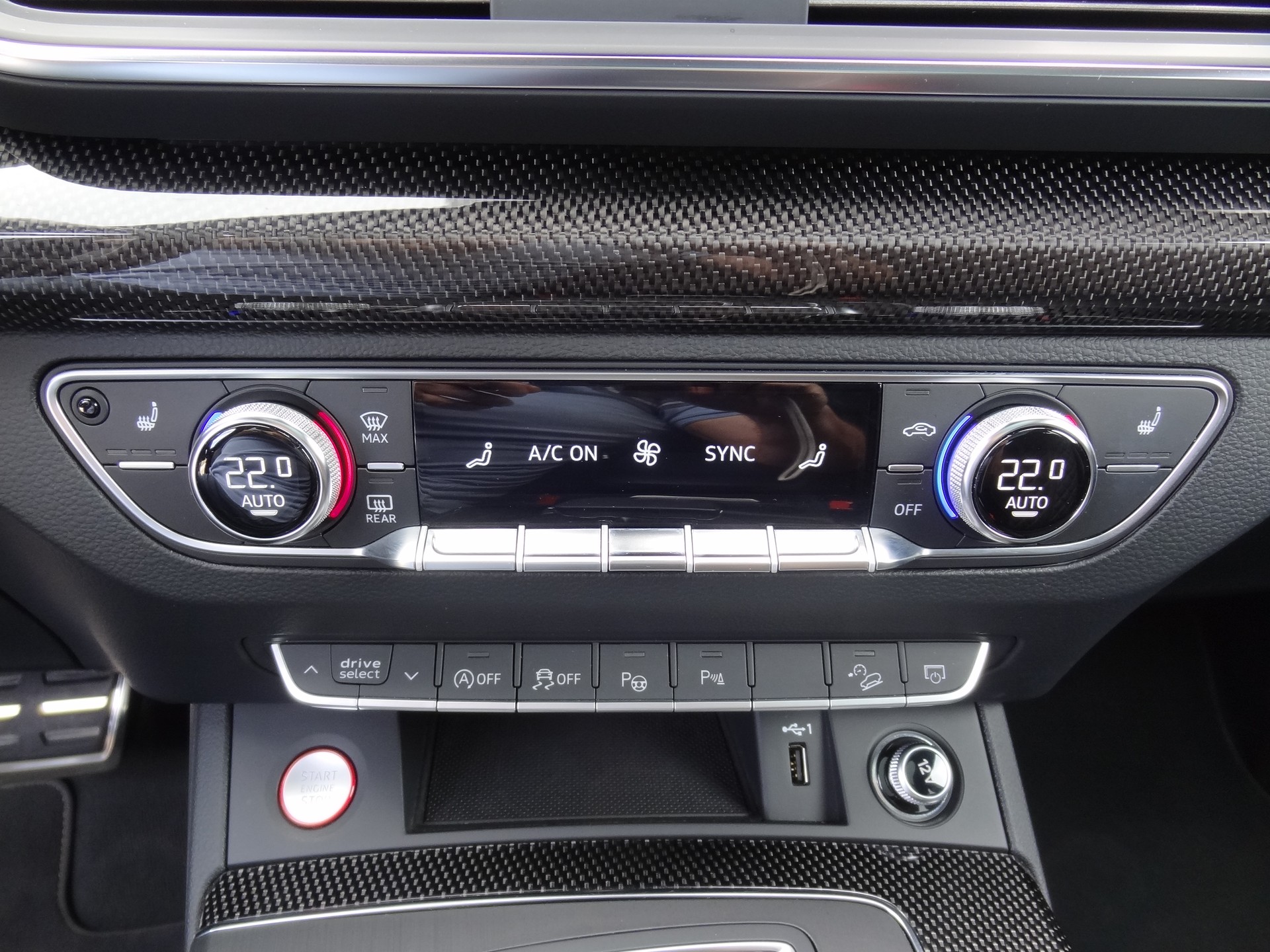 AUDI SQ5 TDI quattro tiptronic-image-24